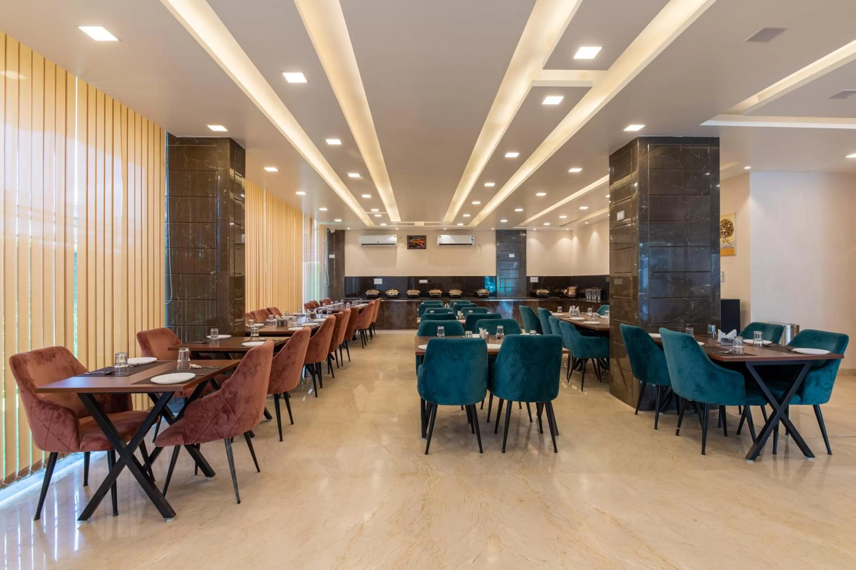 Restaurant/places to eat in HOTEL VIVAAN REGENCY