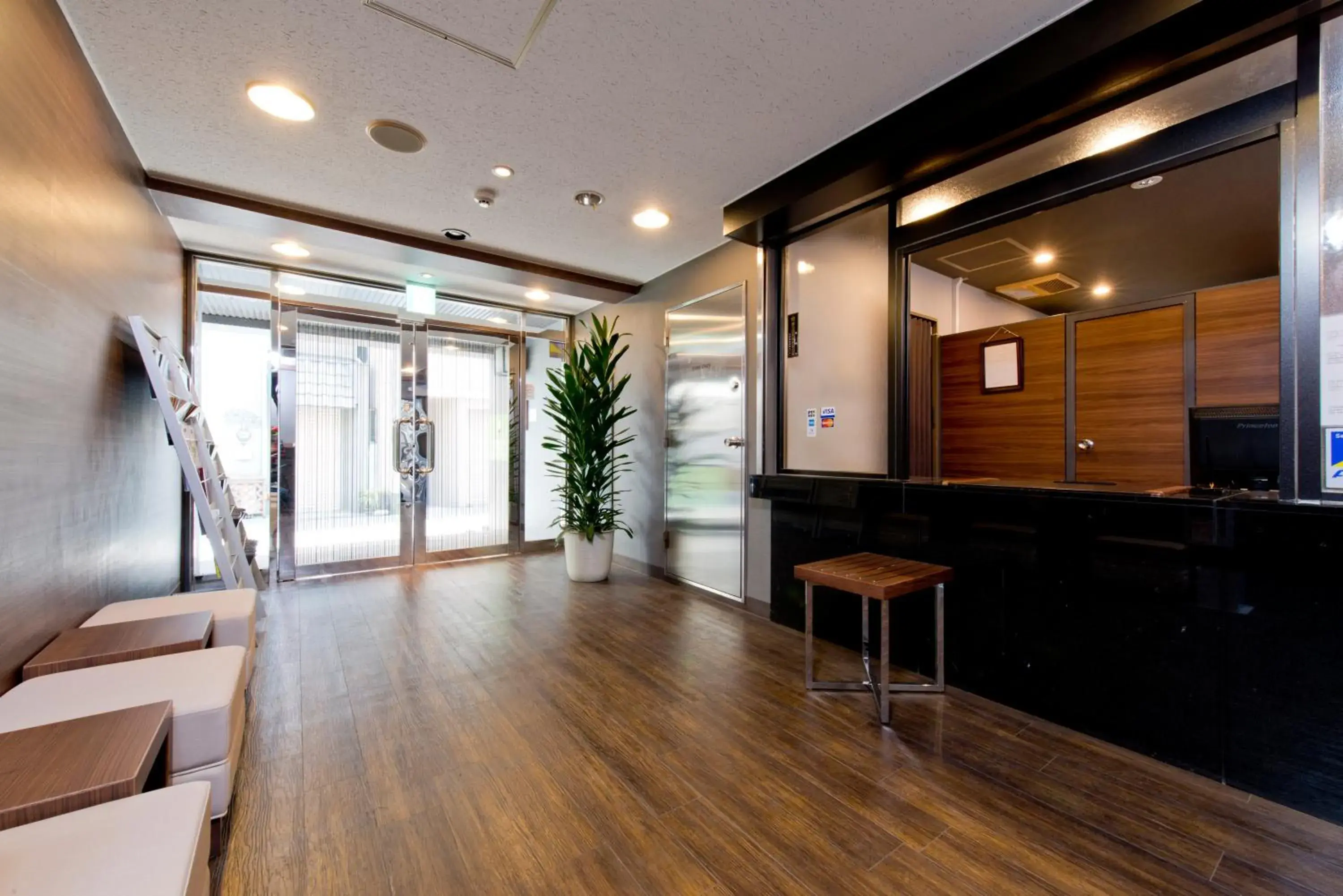 Lobby or reception in FLEXSTAY INN Kawasaki Ogawacho