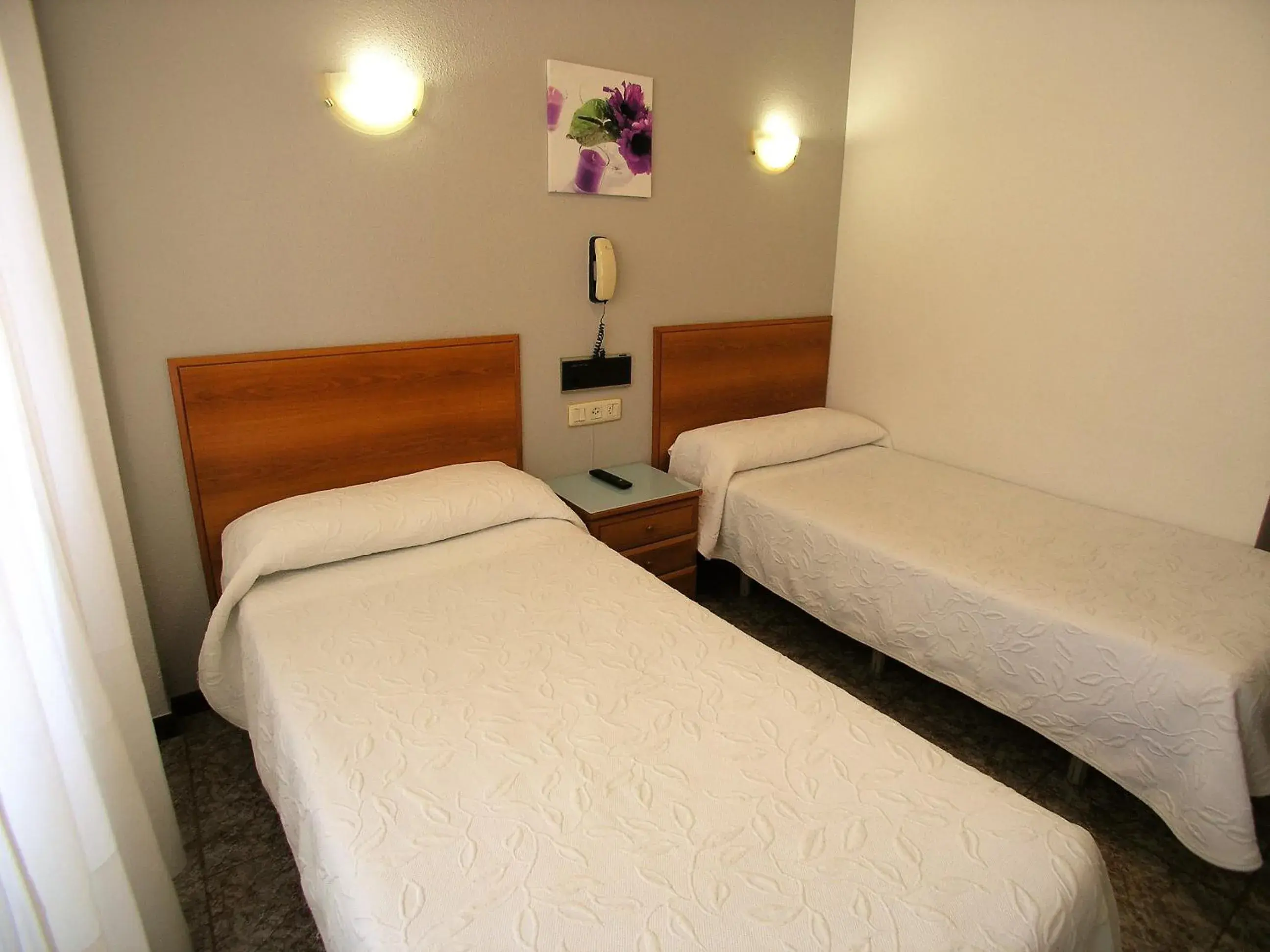 Bed in Hotel Gorbea