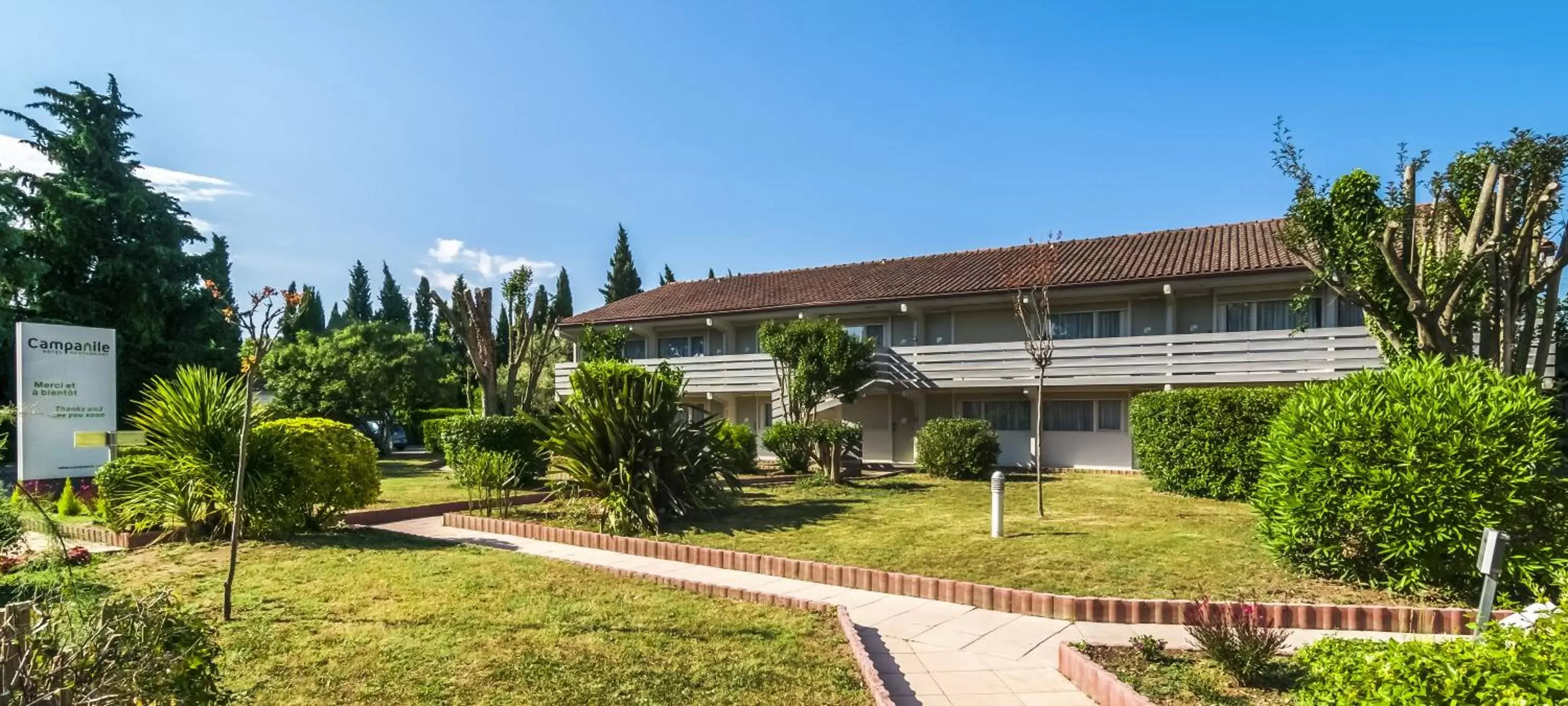 Property Building in Campanile Nîmes Sud - Caissargues