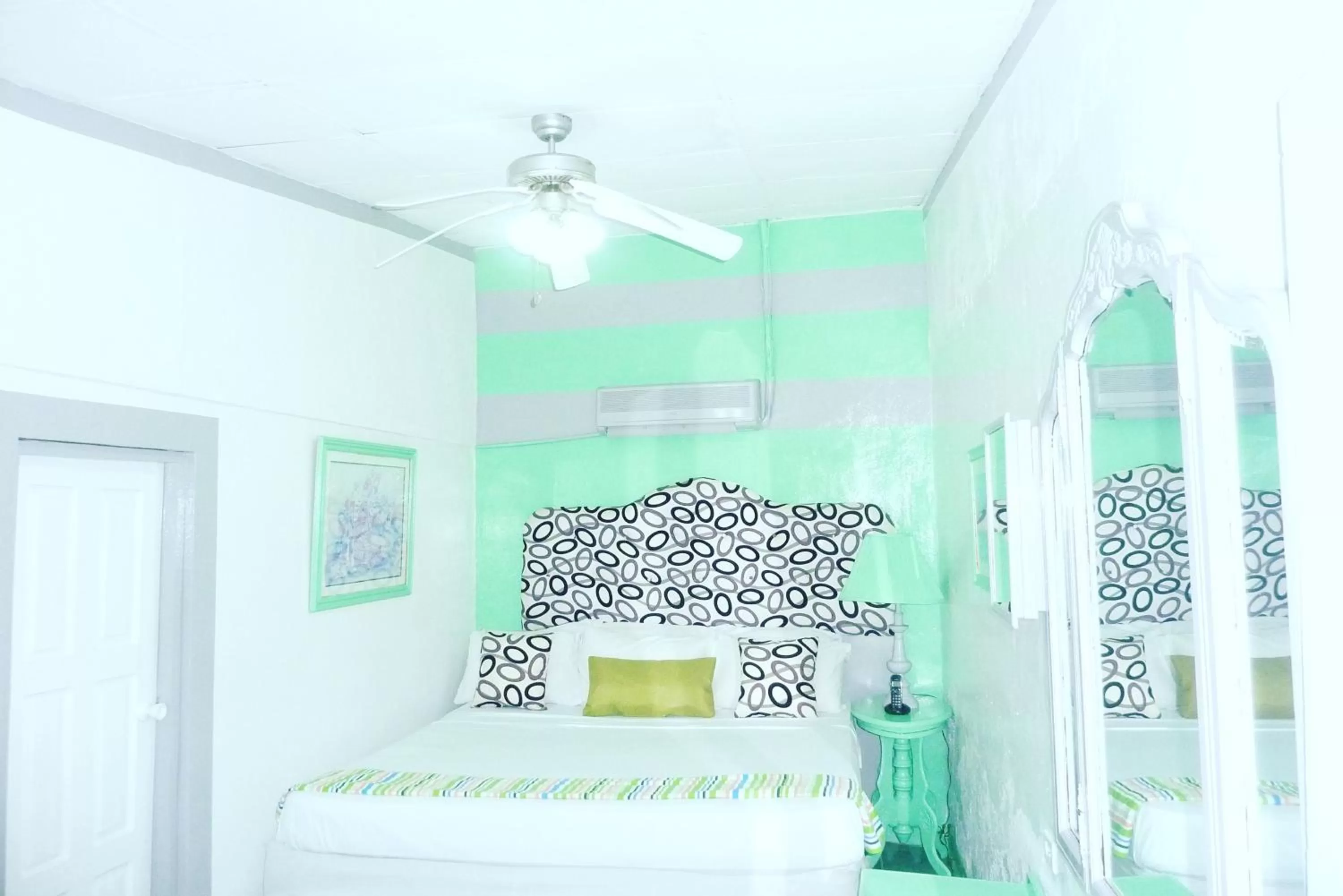 Bed in Hotel Ivania´s