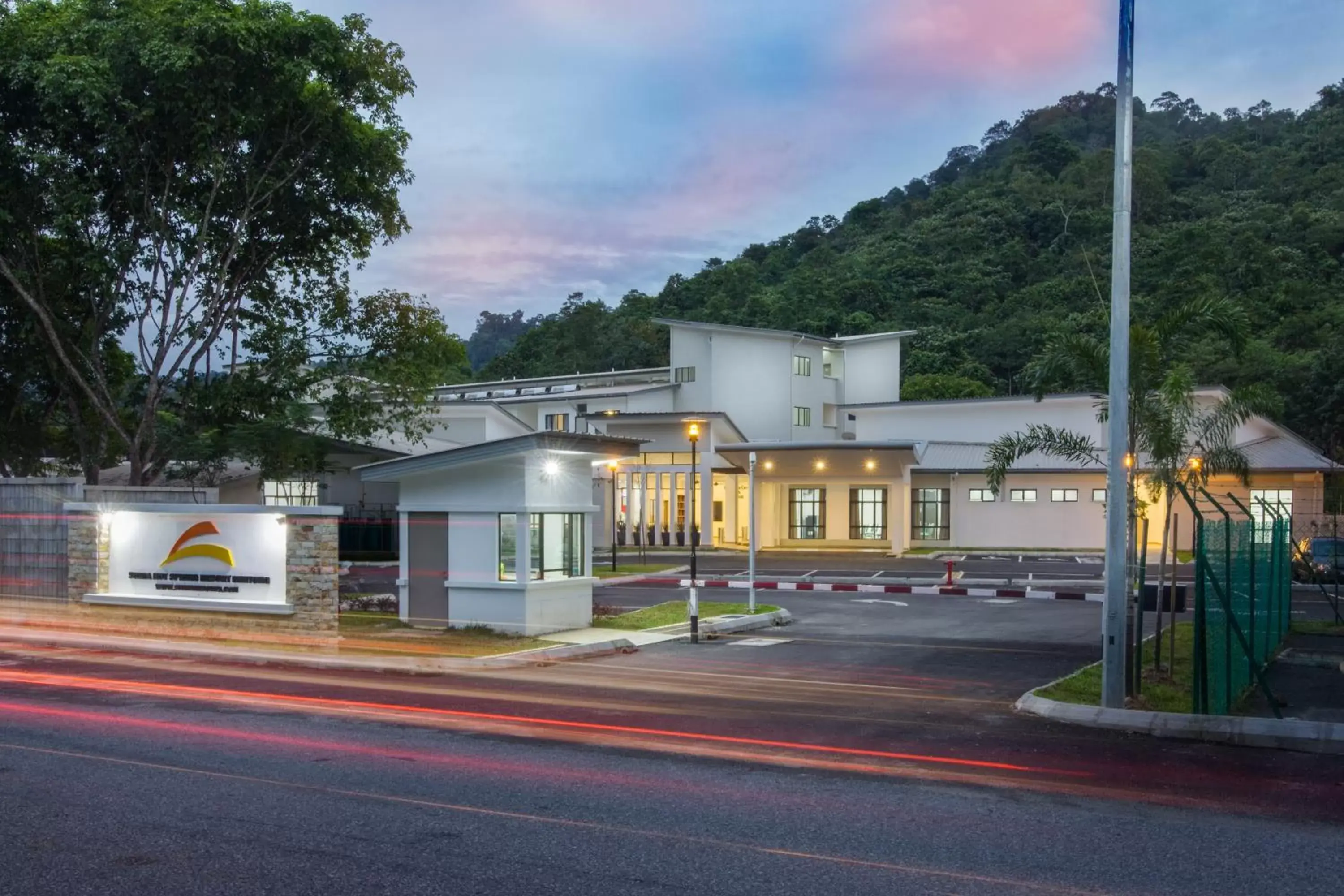 Facade/entrance, Property Building in ēRYA by SURIA Hot Spring Bentong