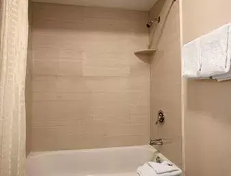 Shower, Bathroom in Super 8 by Wyndham Rahway/Newark