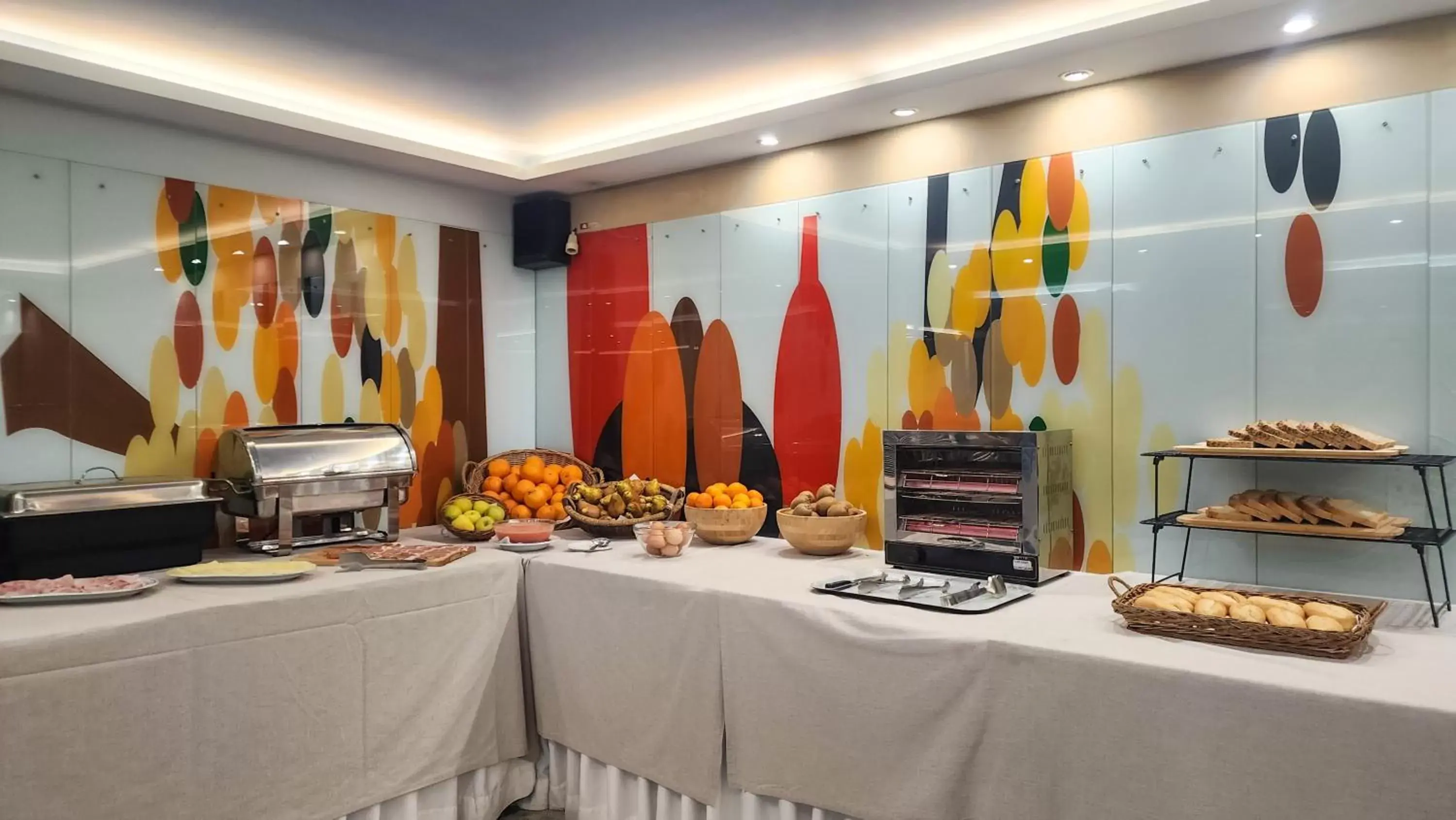 Buffet breakfast, Food in Hotel Faranda Marsol Candás