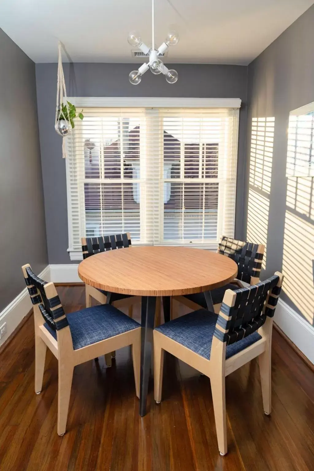 Dining Area in The Railway Suite - The Historic Winona House