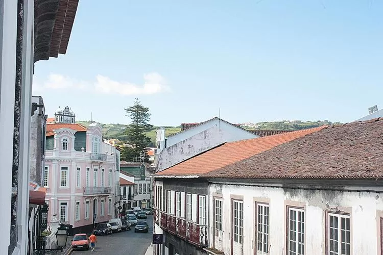 Area and facilities in Faial Marina Apartments 1