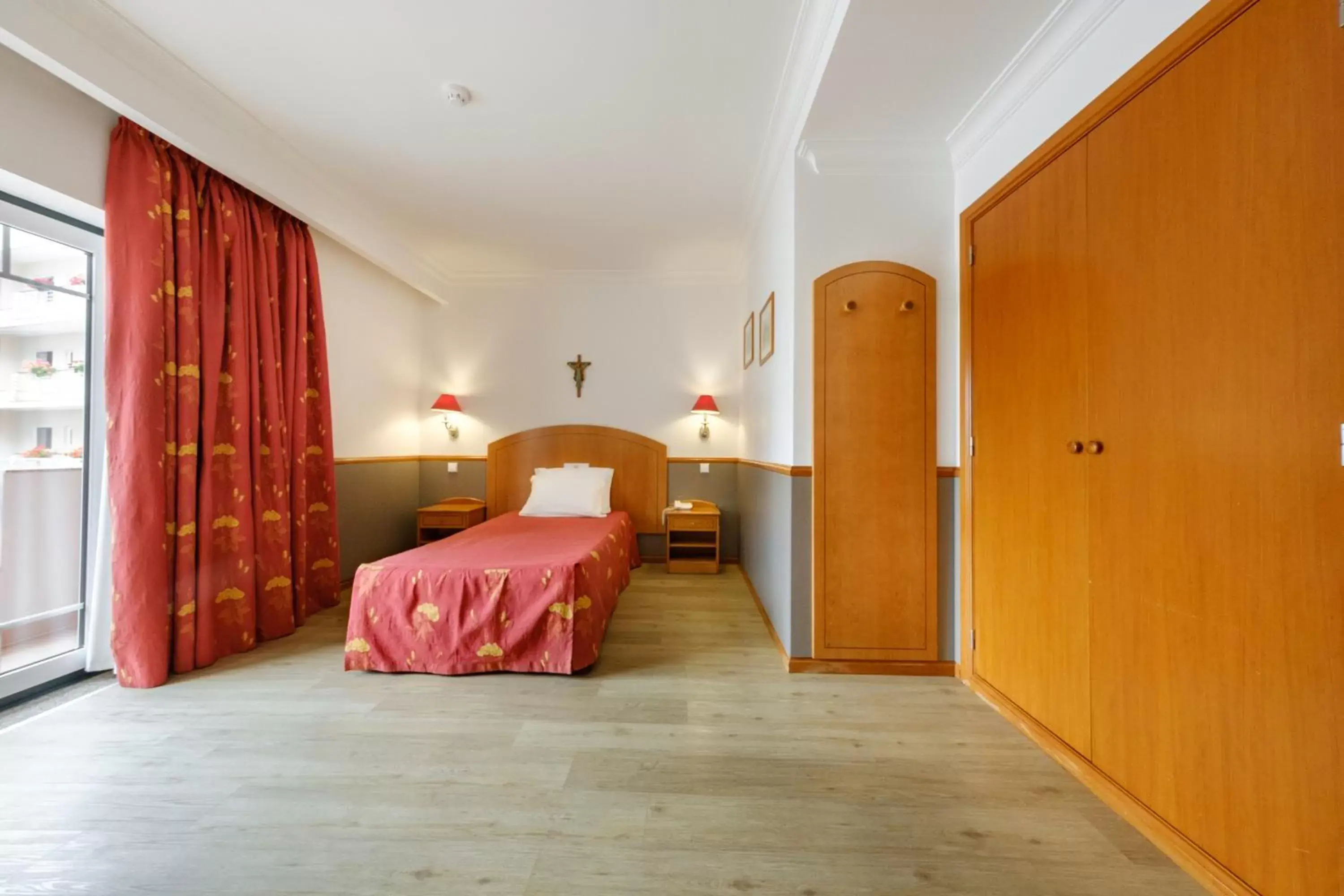 Bedroom, Bed in Hotel Santo Amaro