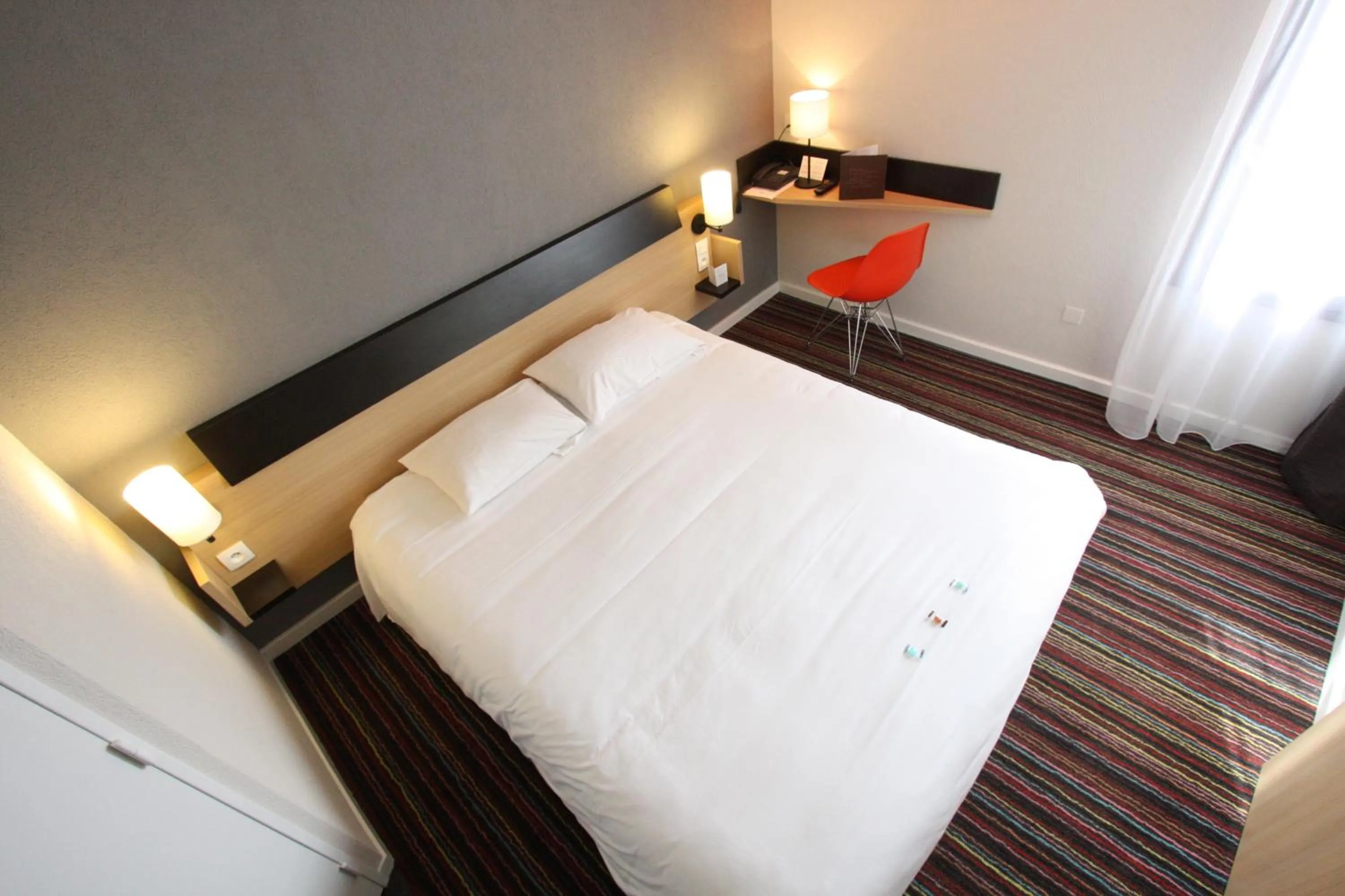 Double Room with 1 Double Bed in Kyriad Tours Sud - Chambray Lès Tours