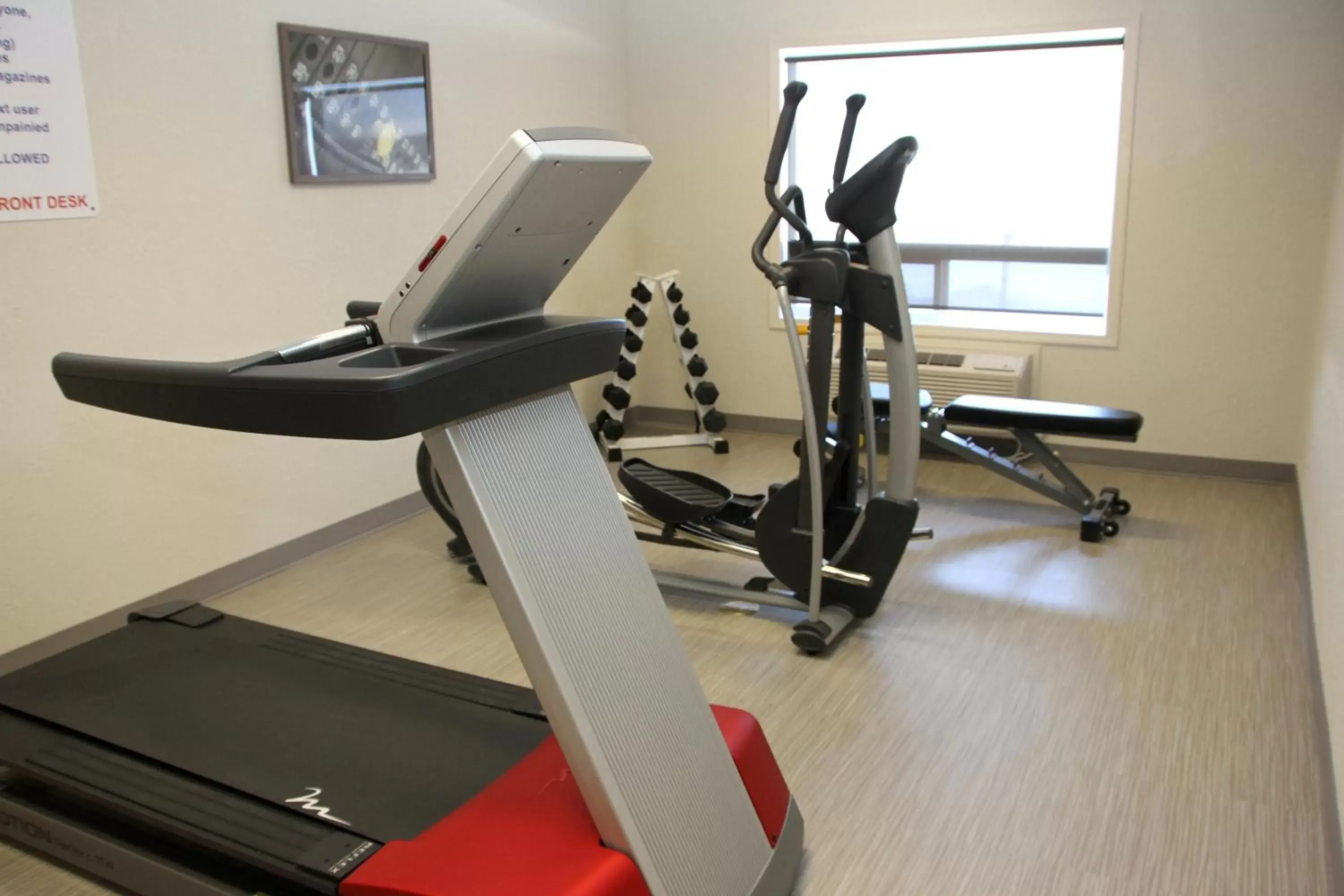 Fitness centre/facilities, Fitness Center/Facilities in Days Inn & Suites by Wyndham Yorkton