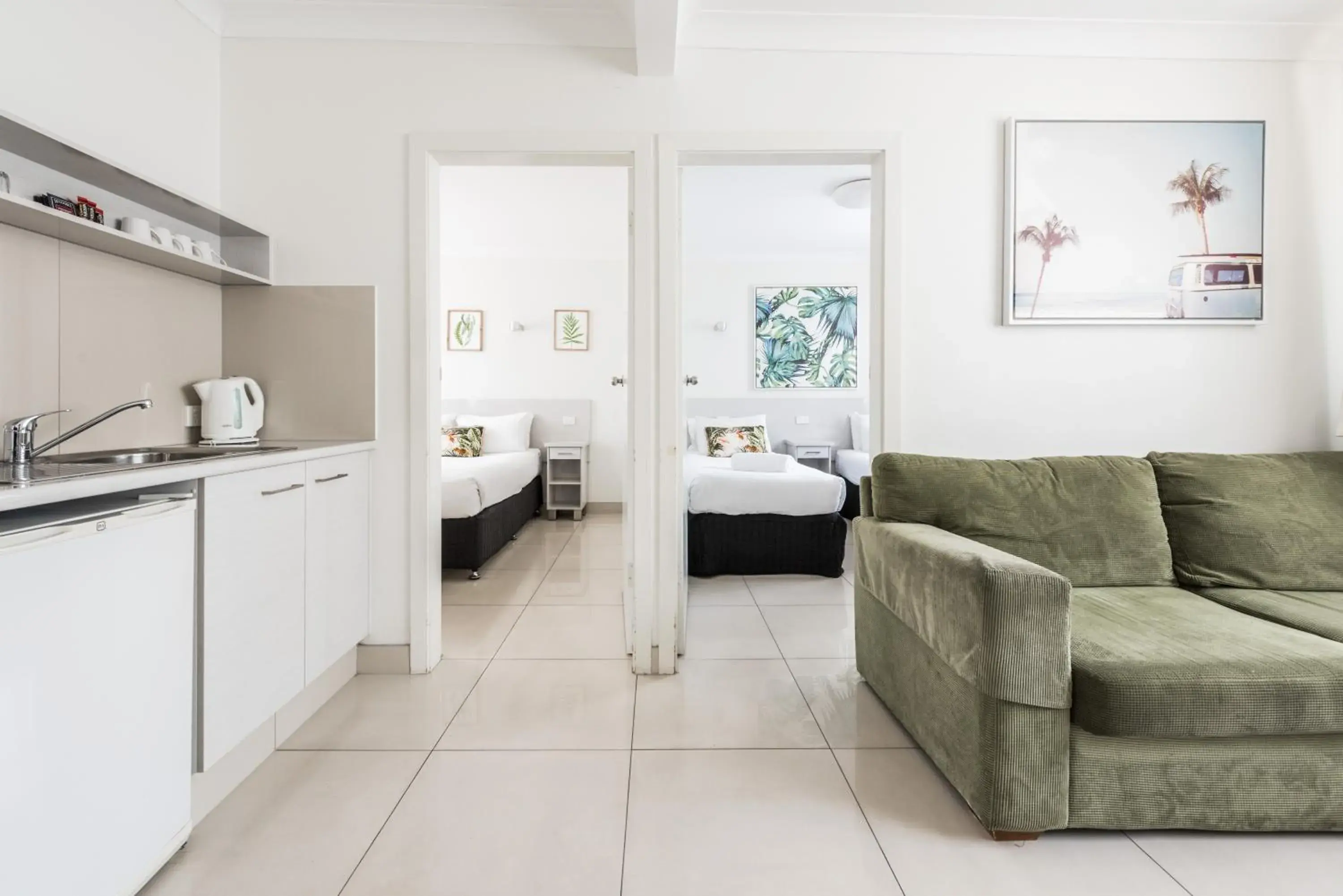 Photo of the whole room, Bed in Hibiscus Motel Photo of the whole room, Bed in Hibiscus Motel