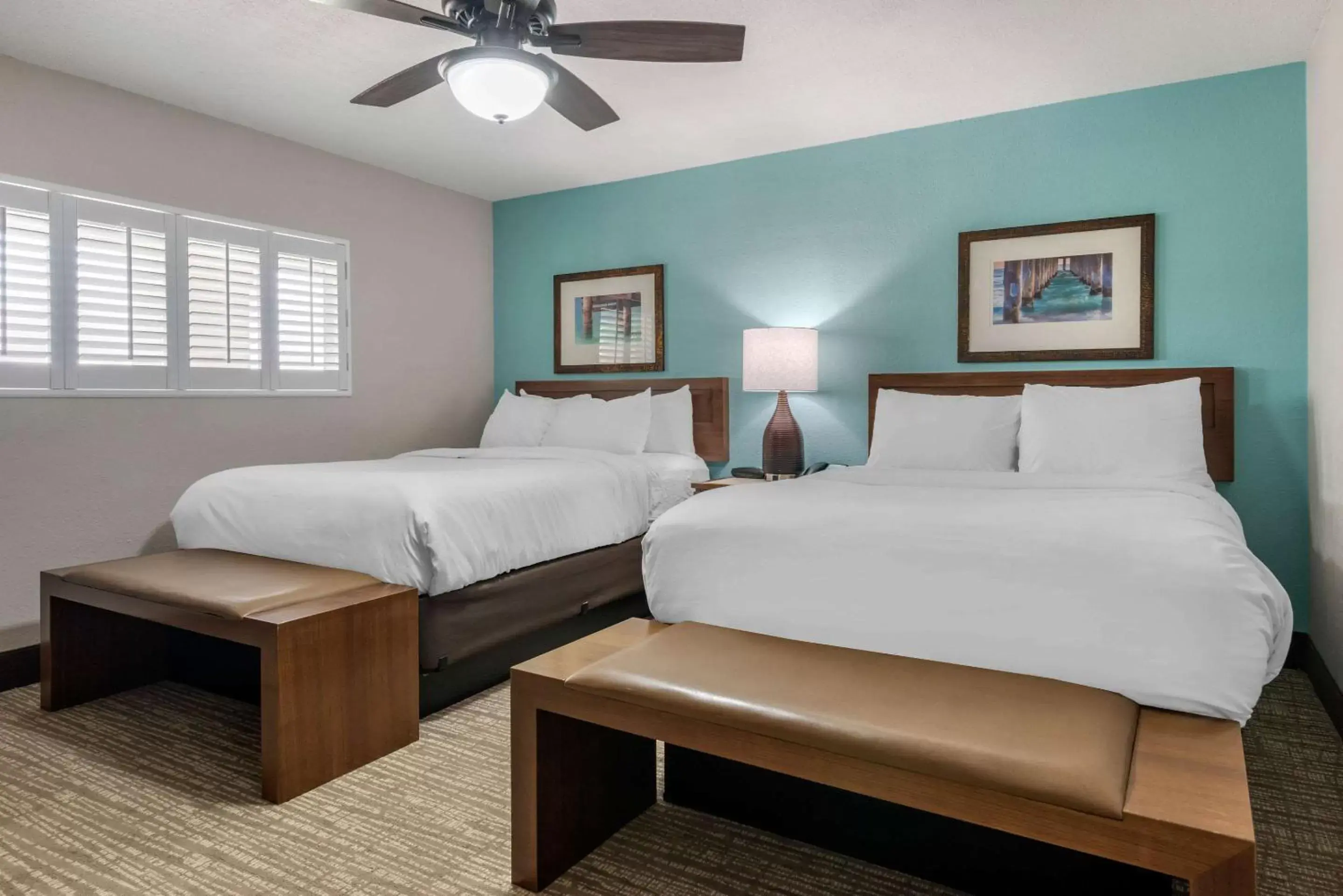 Photo of the whole room, Bed in Seafarer Inn & Suites, Ascend Hotel Collection