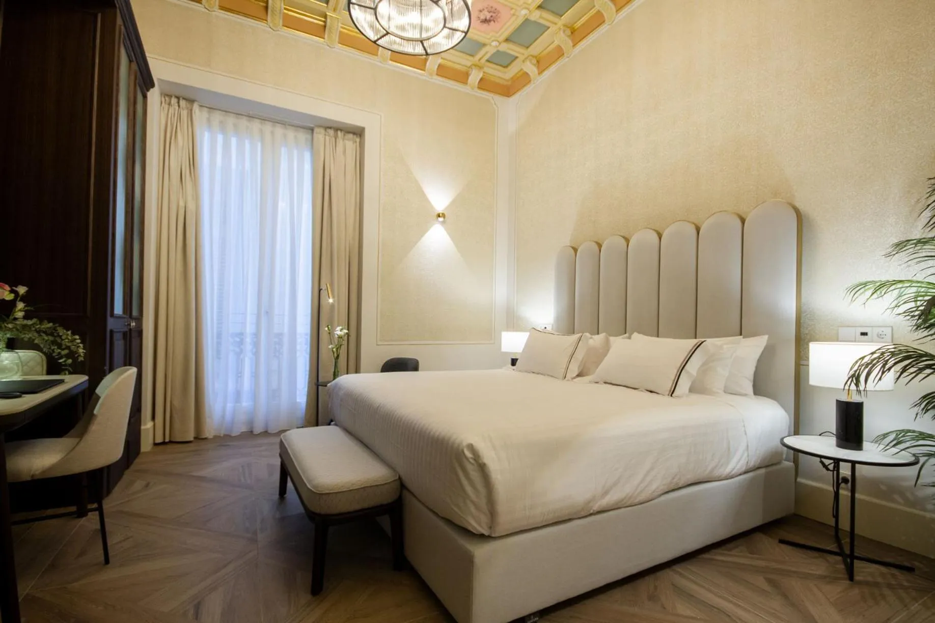 Bedroom, Bed in MYR Palacio Vallier