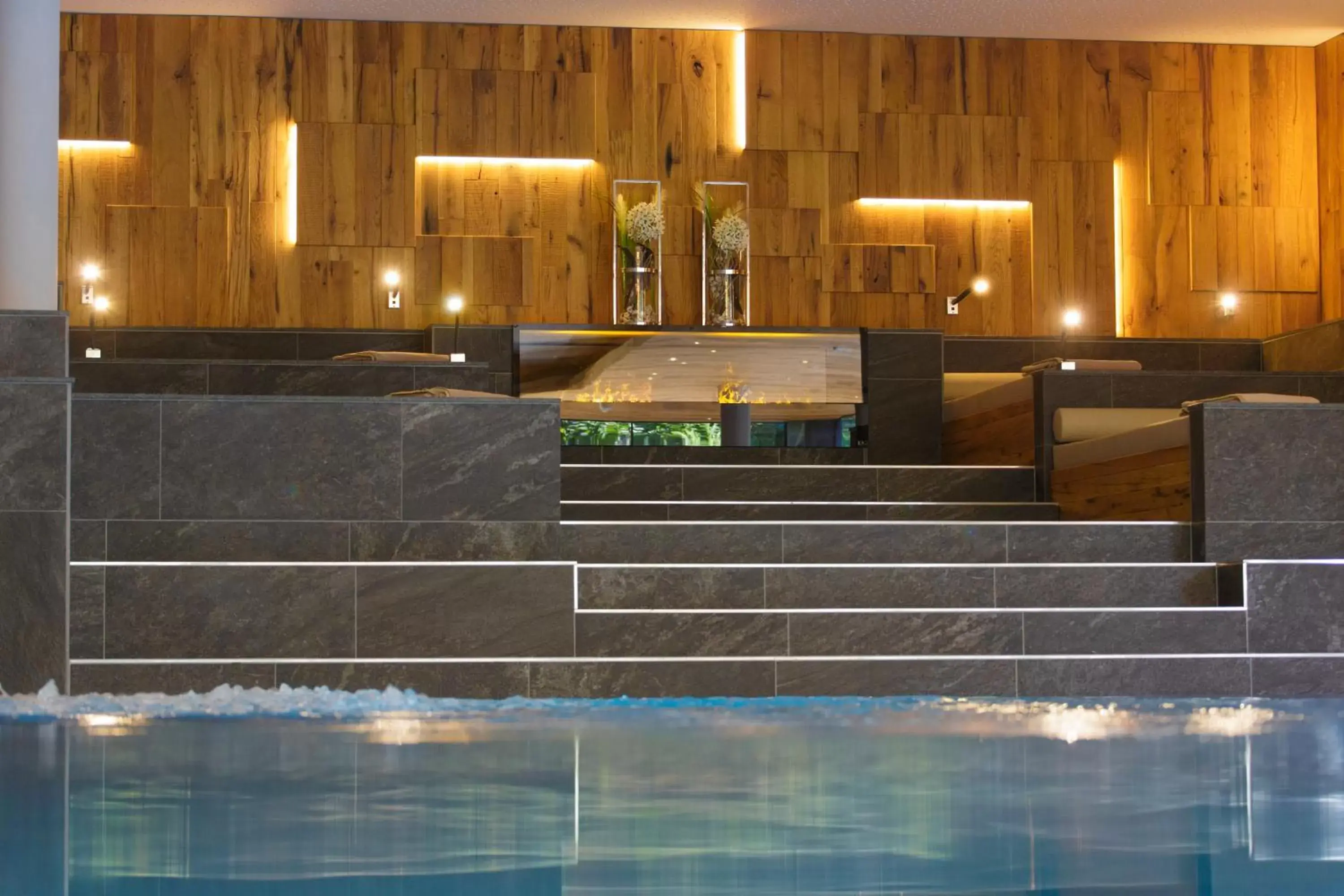 Swimming pool in Hotel Kaprunerhof Swimming pool in Hotel Kaprunerhof