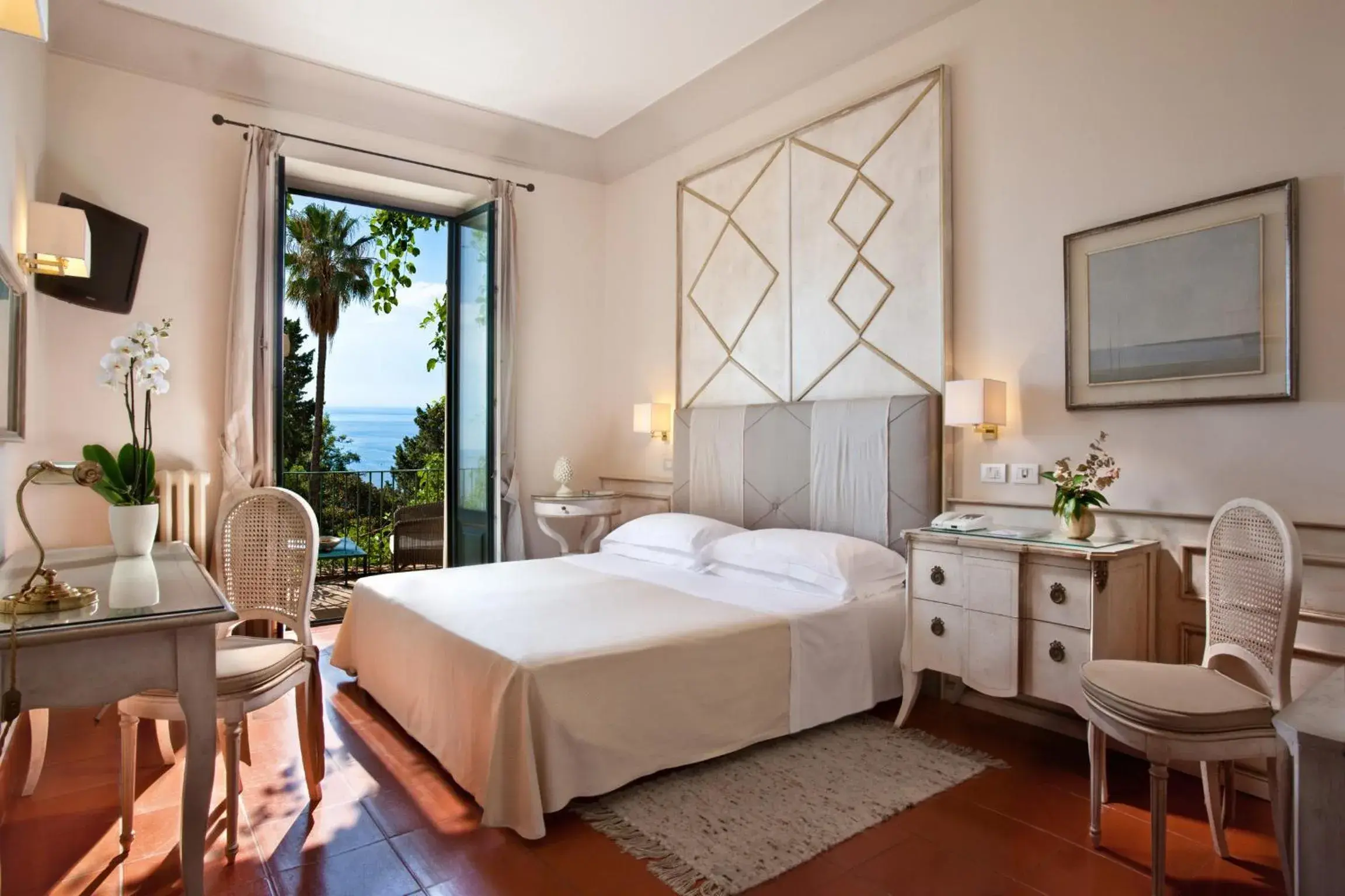 Photo of the whole room, Bed in Hotel Villa Belvedere