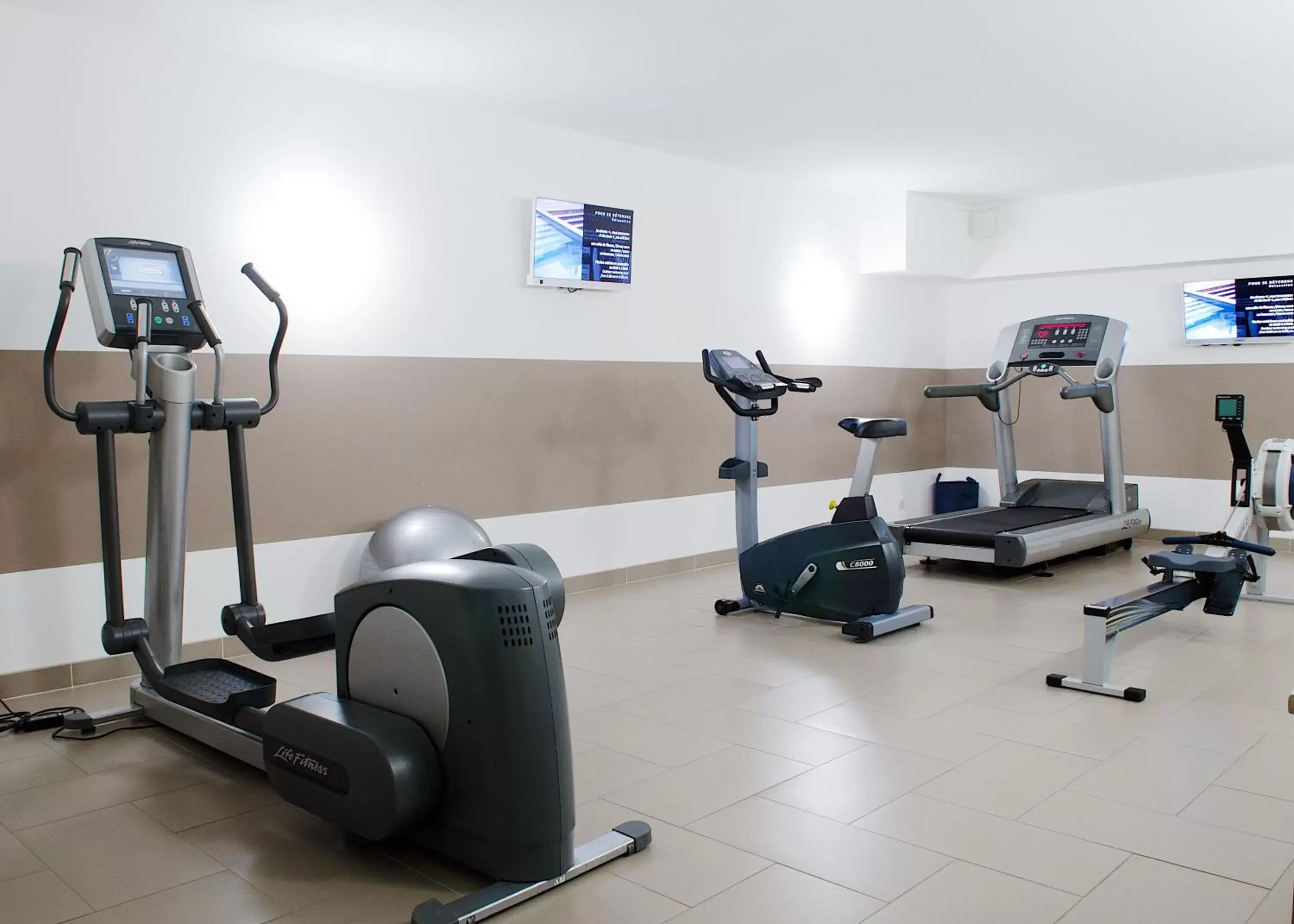 Fitness centre/facilities, Fitness Center/Facilities in Hôtel In Situ