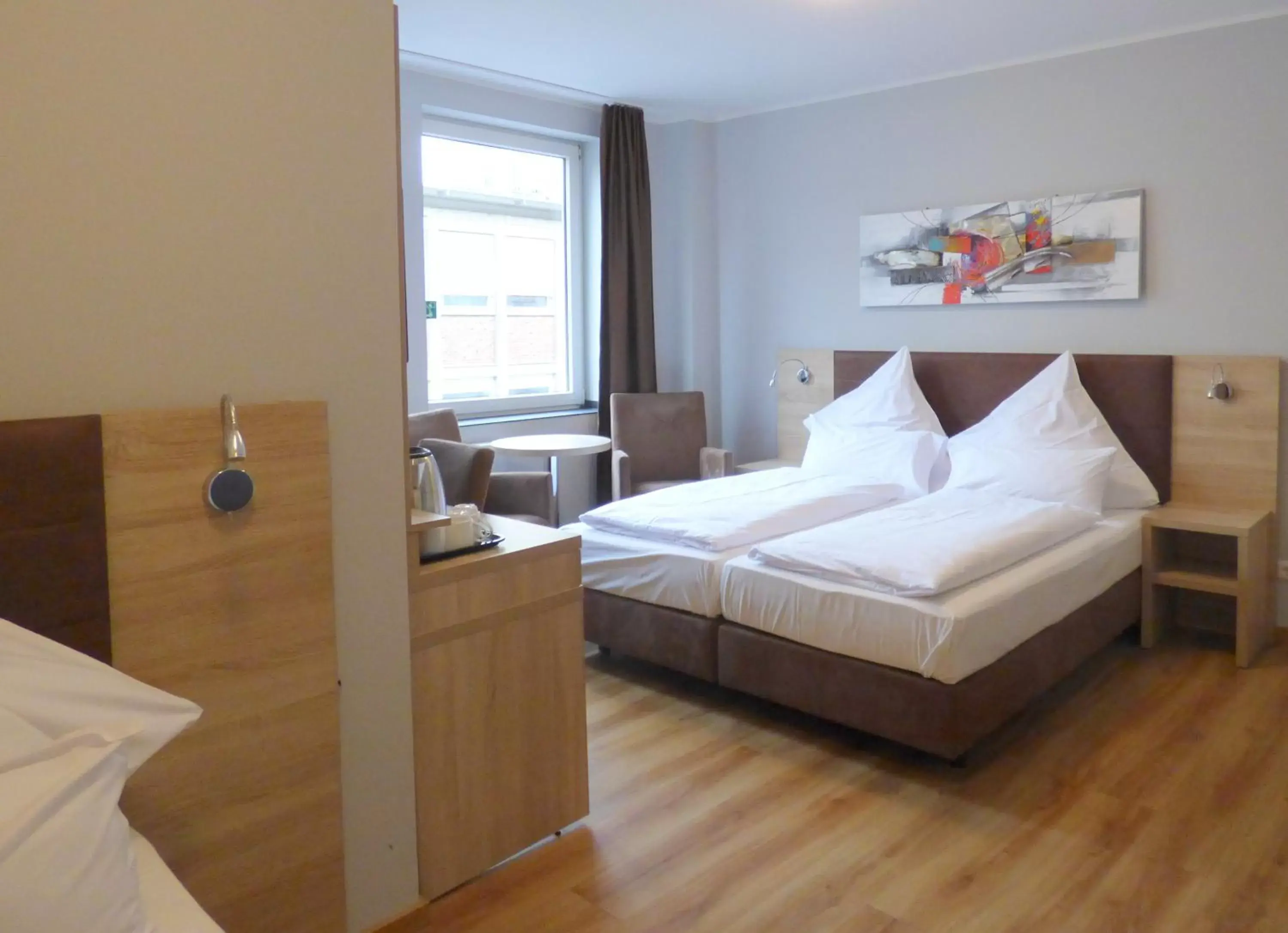 Bedroom, Bed in Minx – CityHotels