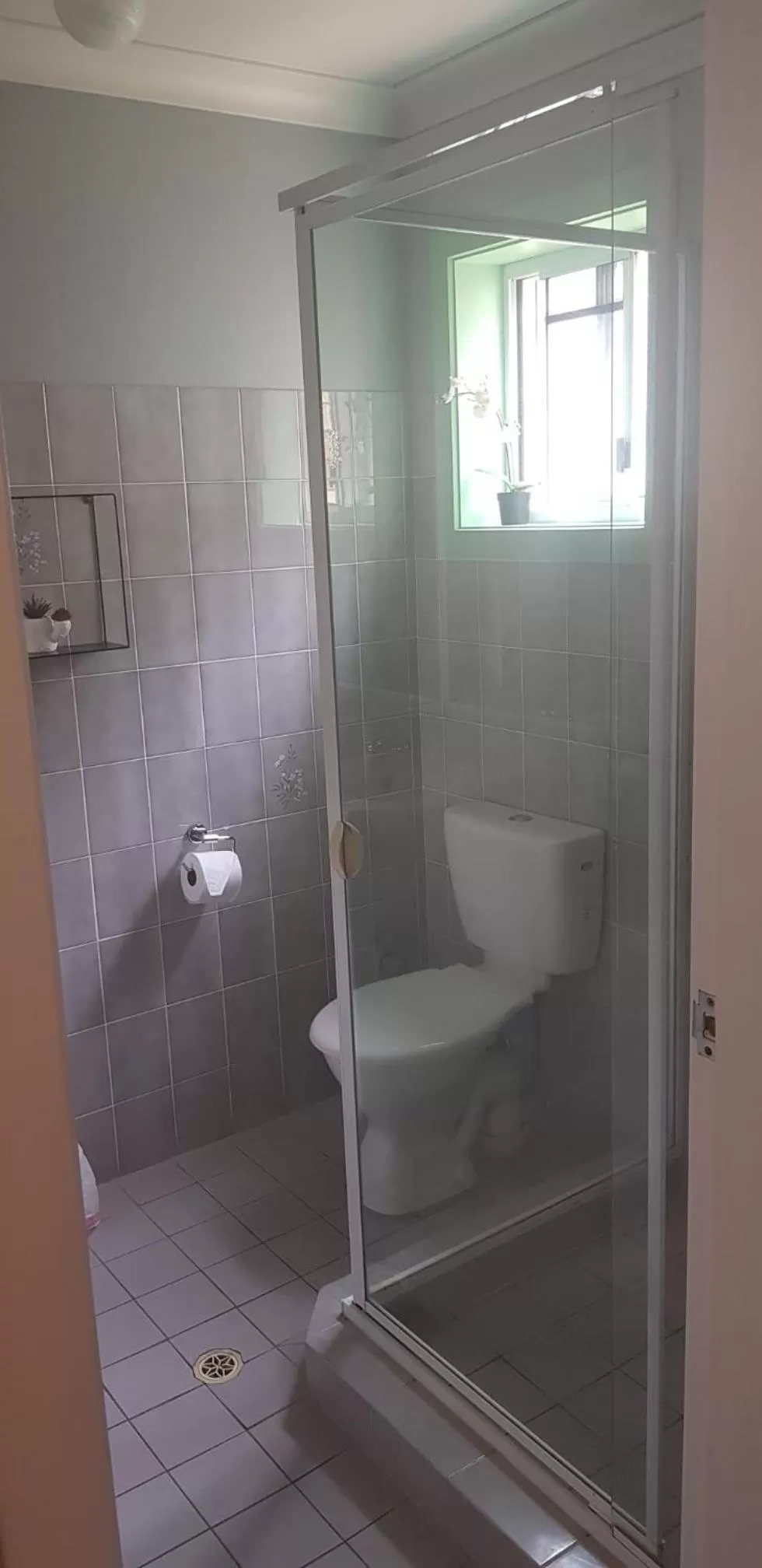 Bathroom in Limassol Motel