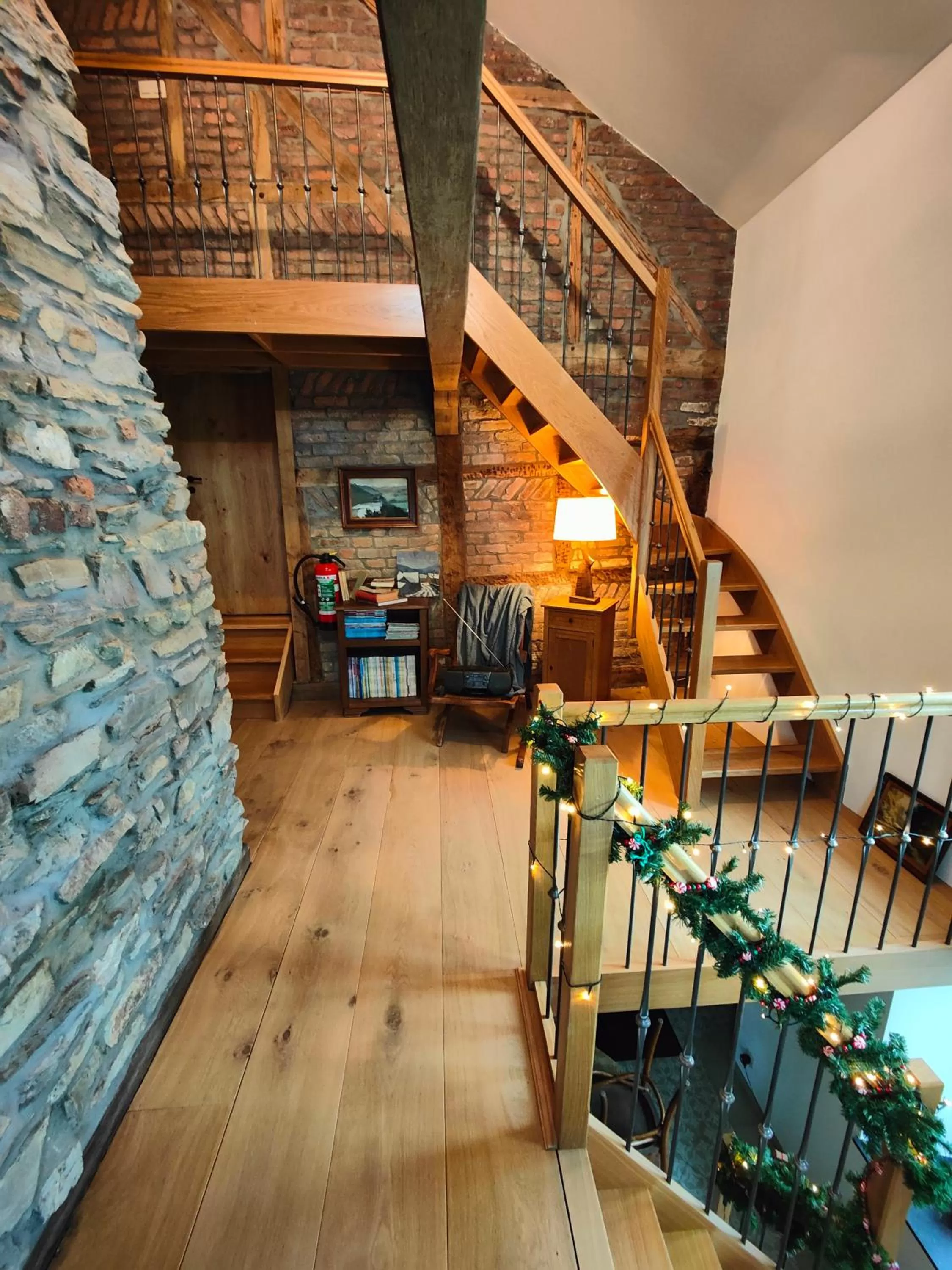 Communal lounge/ TV room in Le Clos des Brumes