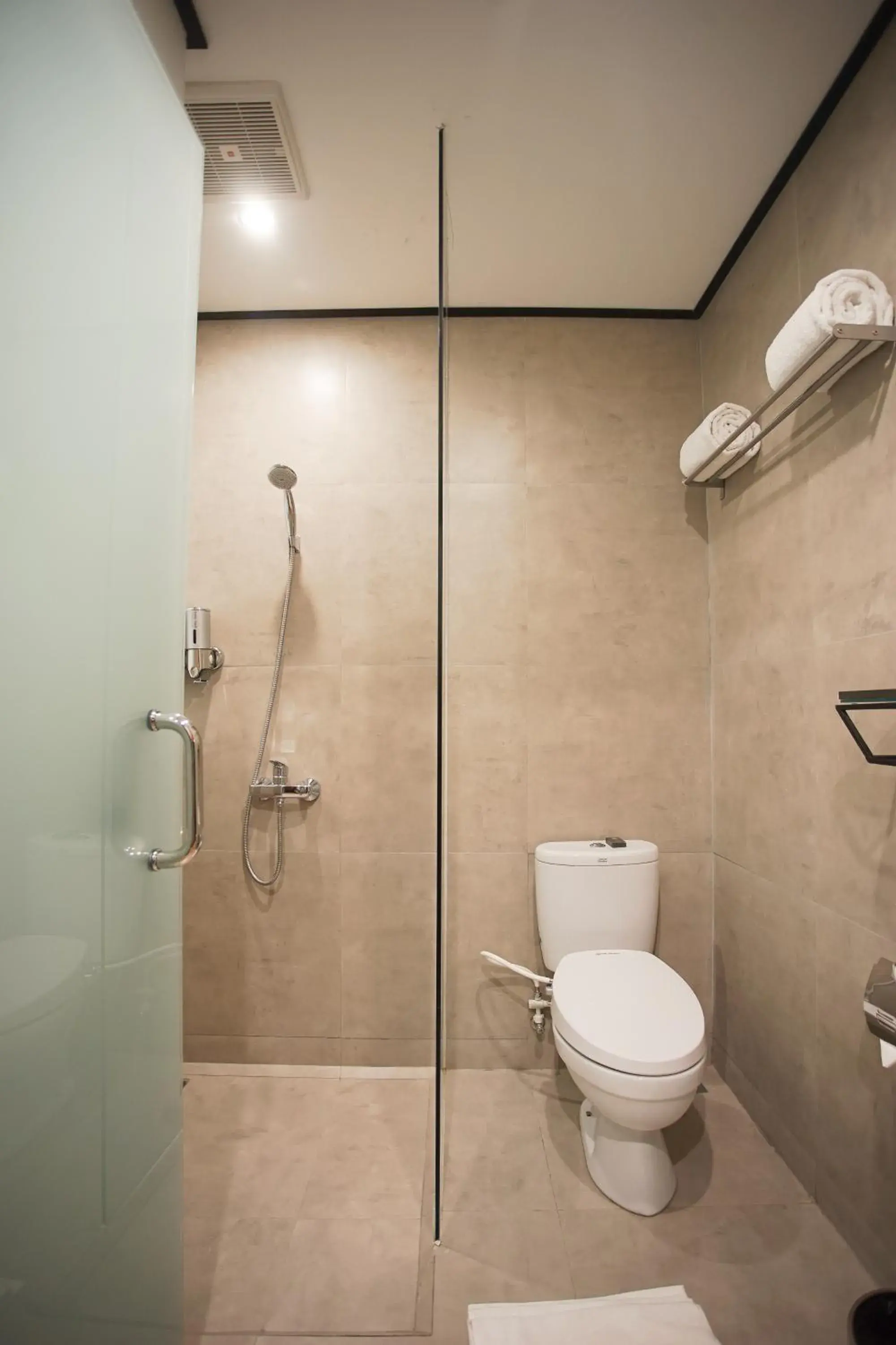 Toilet, Bathroom in Allstay Ecotel Yogyakarta