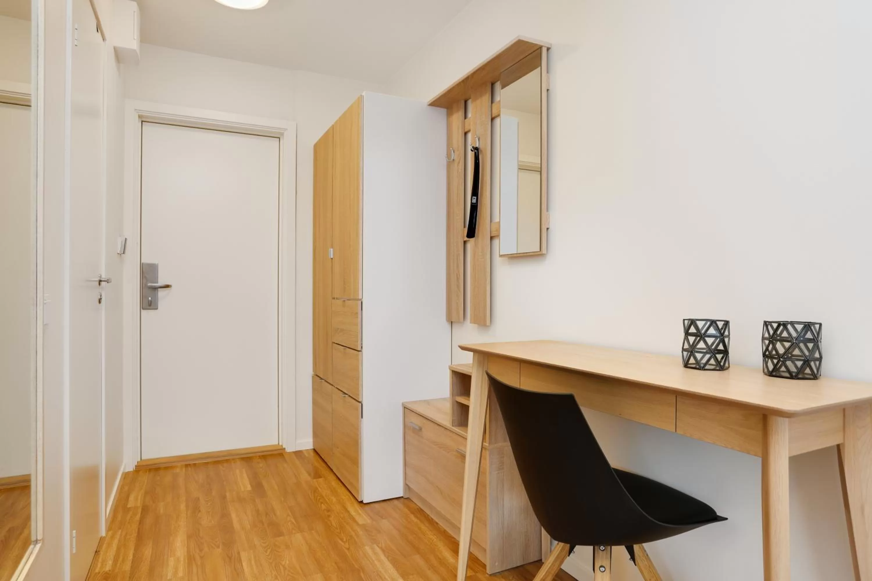 wardrobe in Almnäs Park Hotel