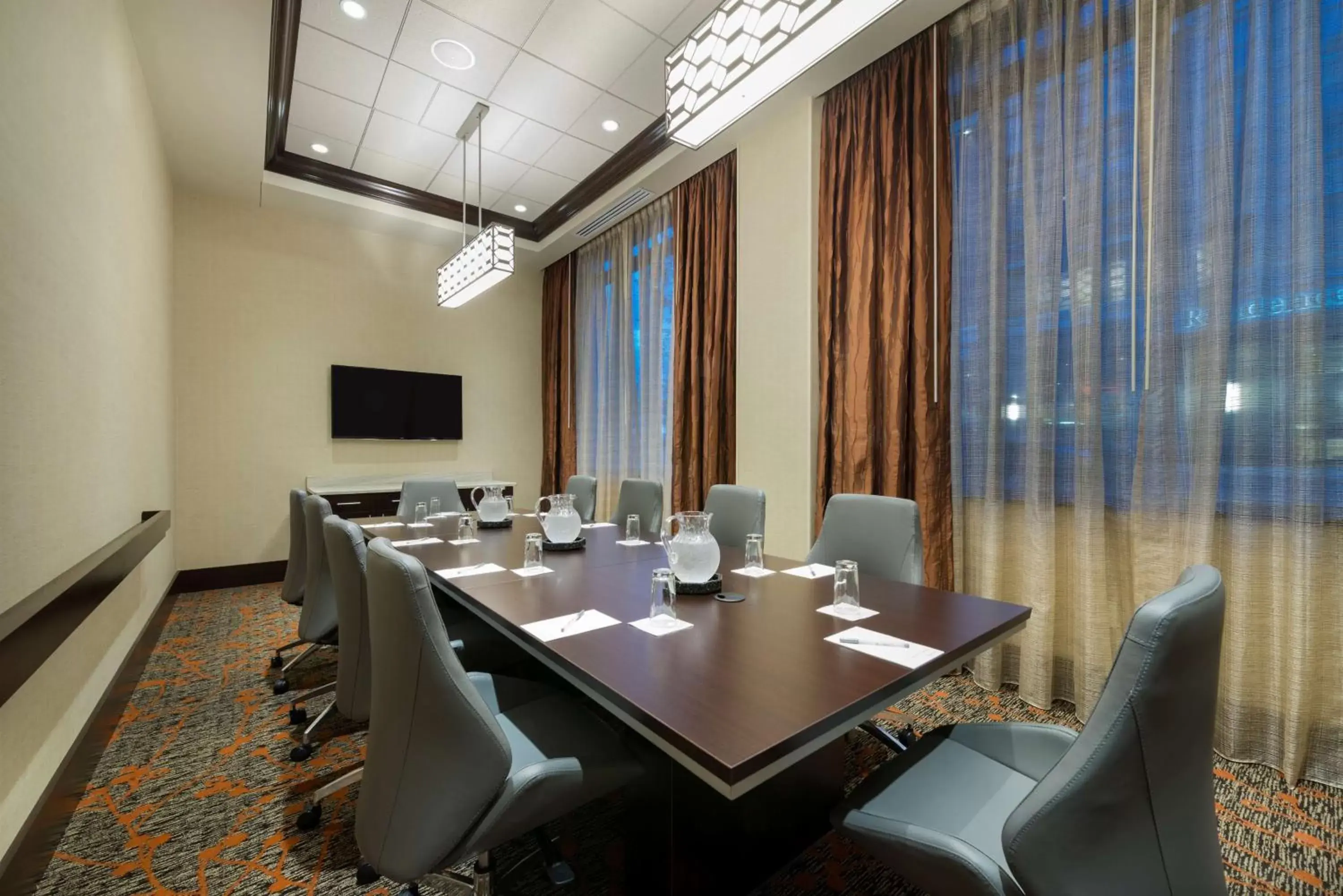 Meeting/conference room in Hampton Inn & Suites Portsmouth Downtown