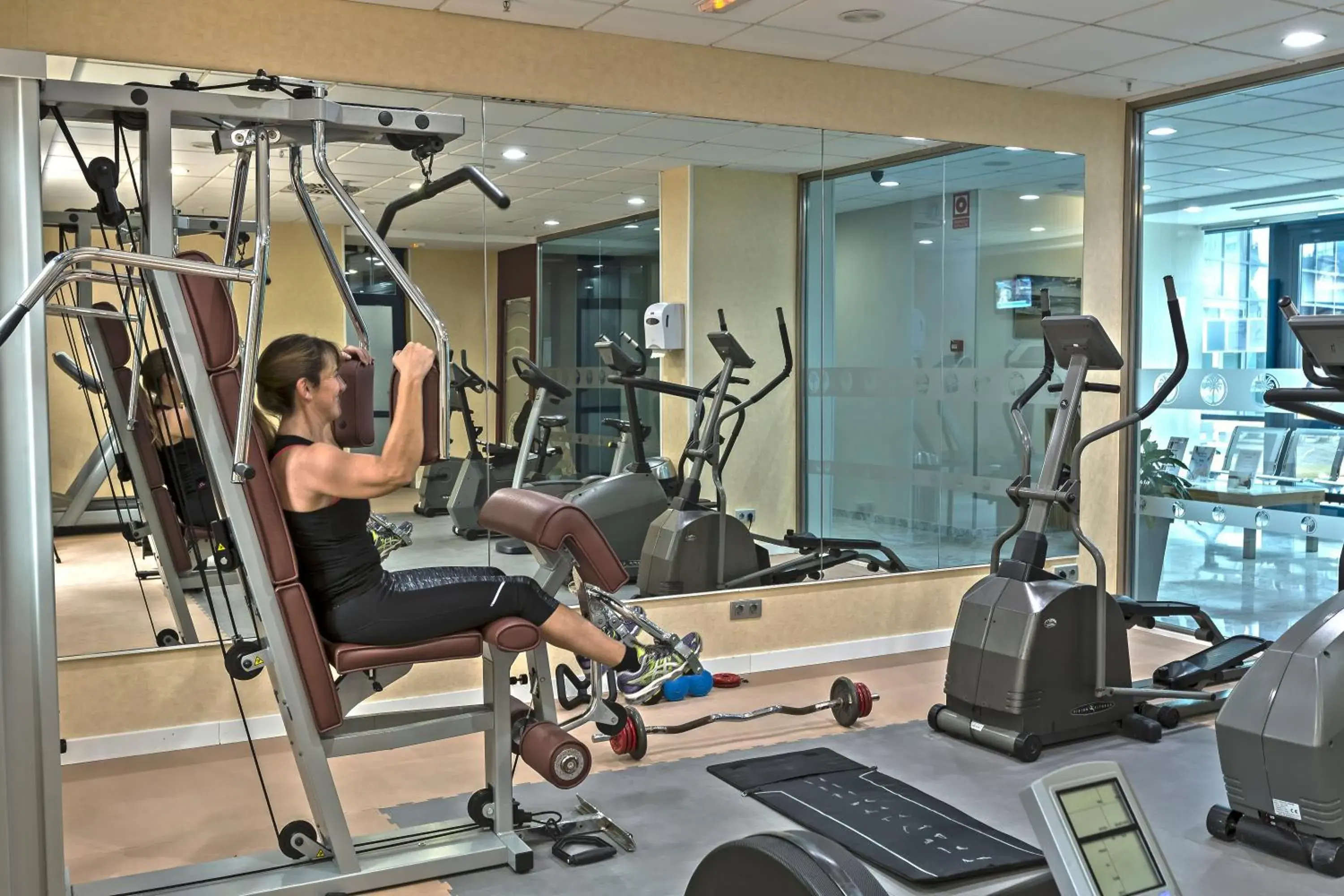 Fitness centre/facilities, Fitness Center/Facilities in Hotel Madeira Centro