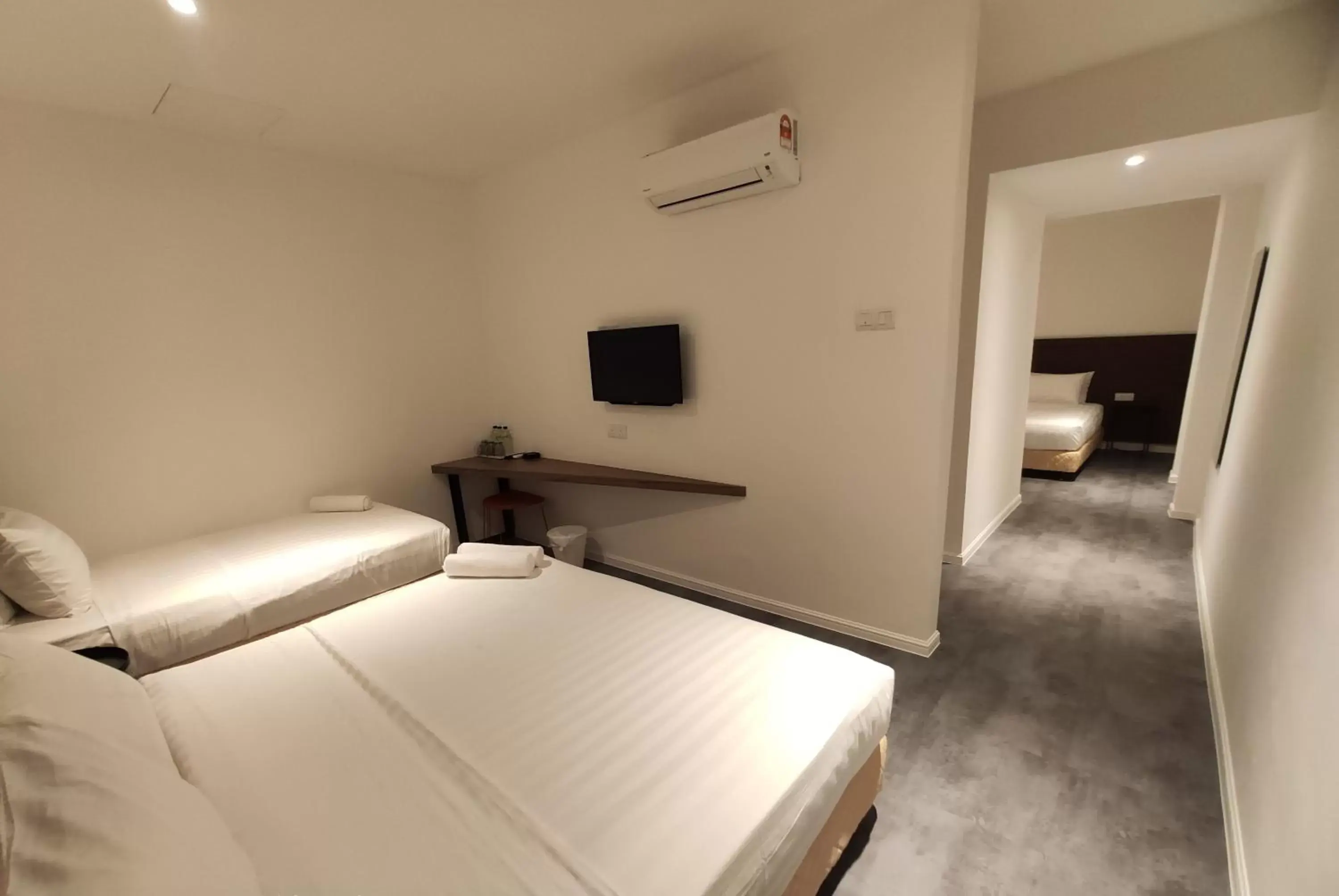 Bed in T Hotel Tandop