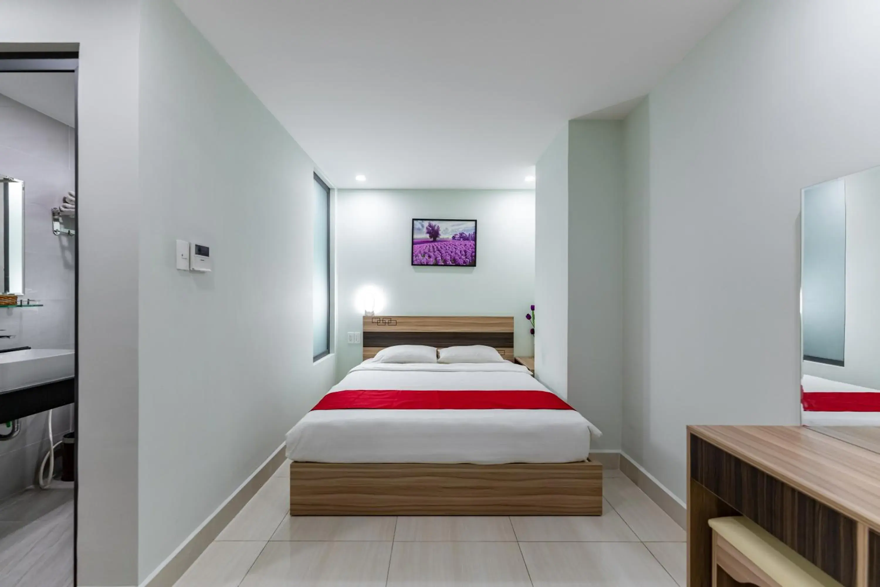 Bedroom, Bed in Cherry Hotel and Apartment Bedroom, Bed in Cherry Hotel and Apartment