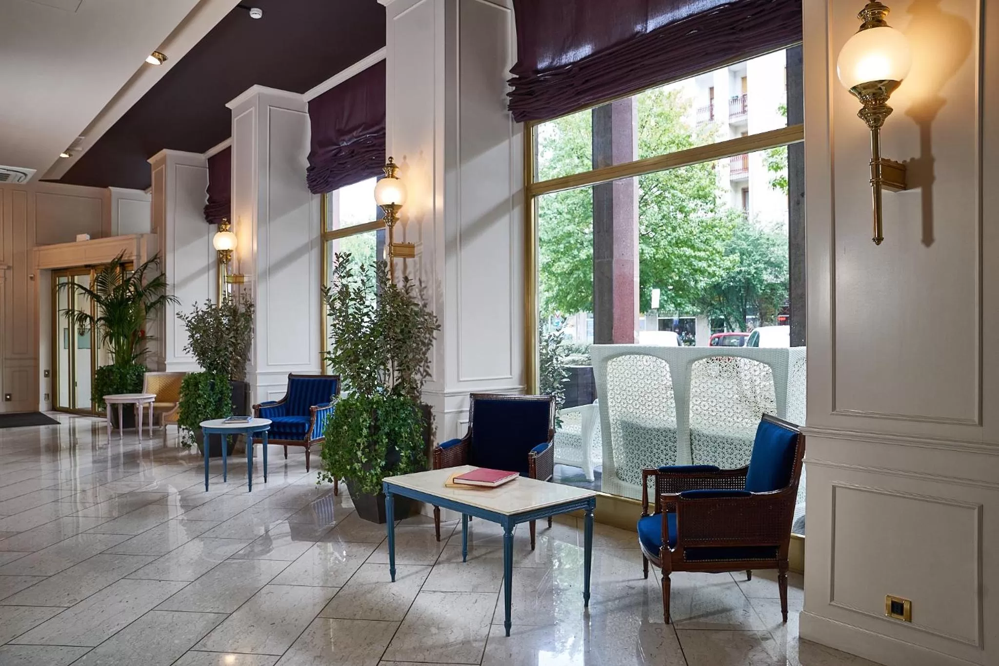 Lobby or reception in Hotel Astoria