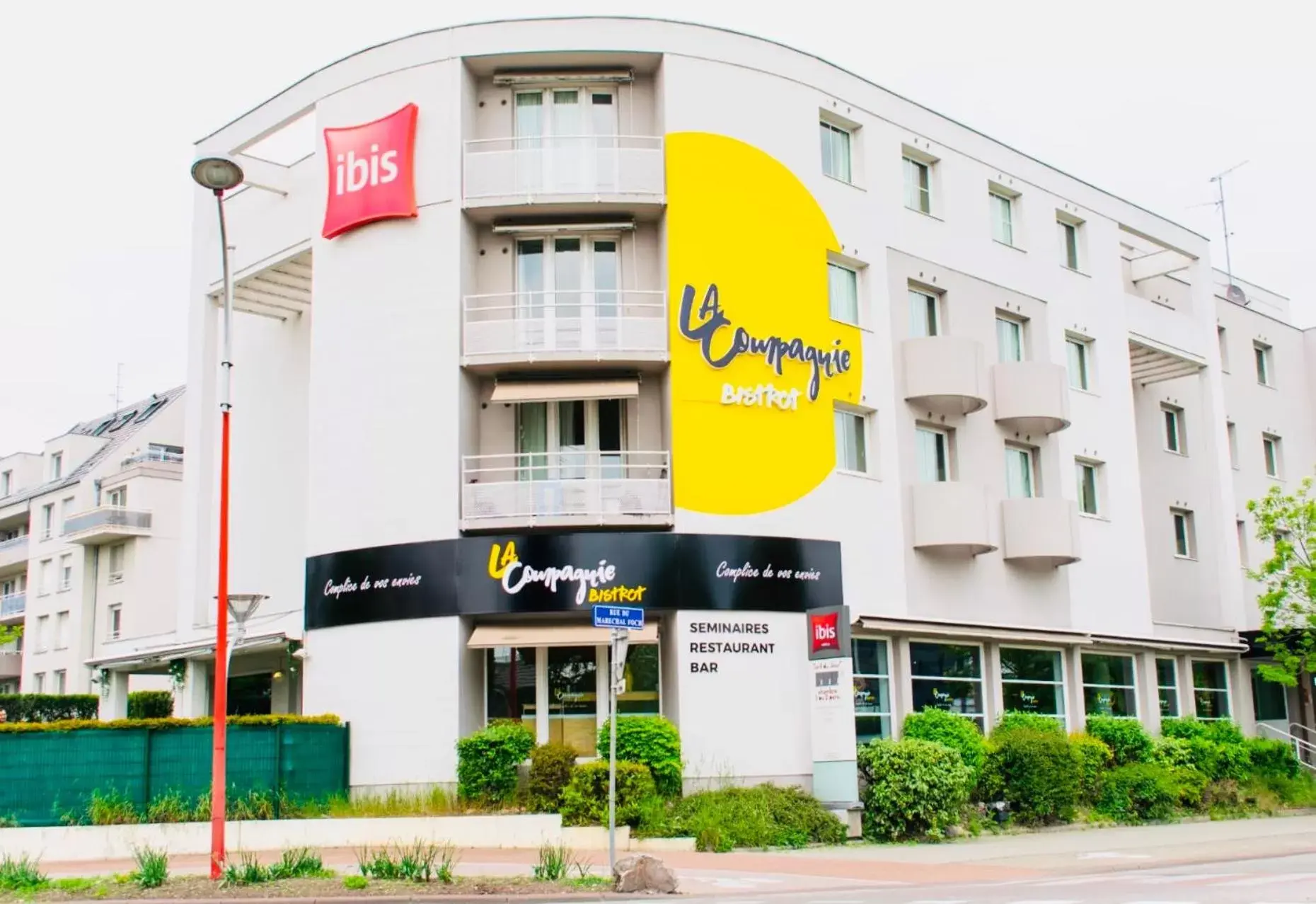 Facade/entrance, Property Building in ibis Strasbourg Aéroport Le Zénith