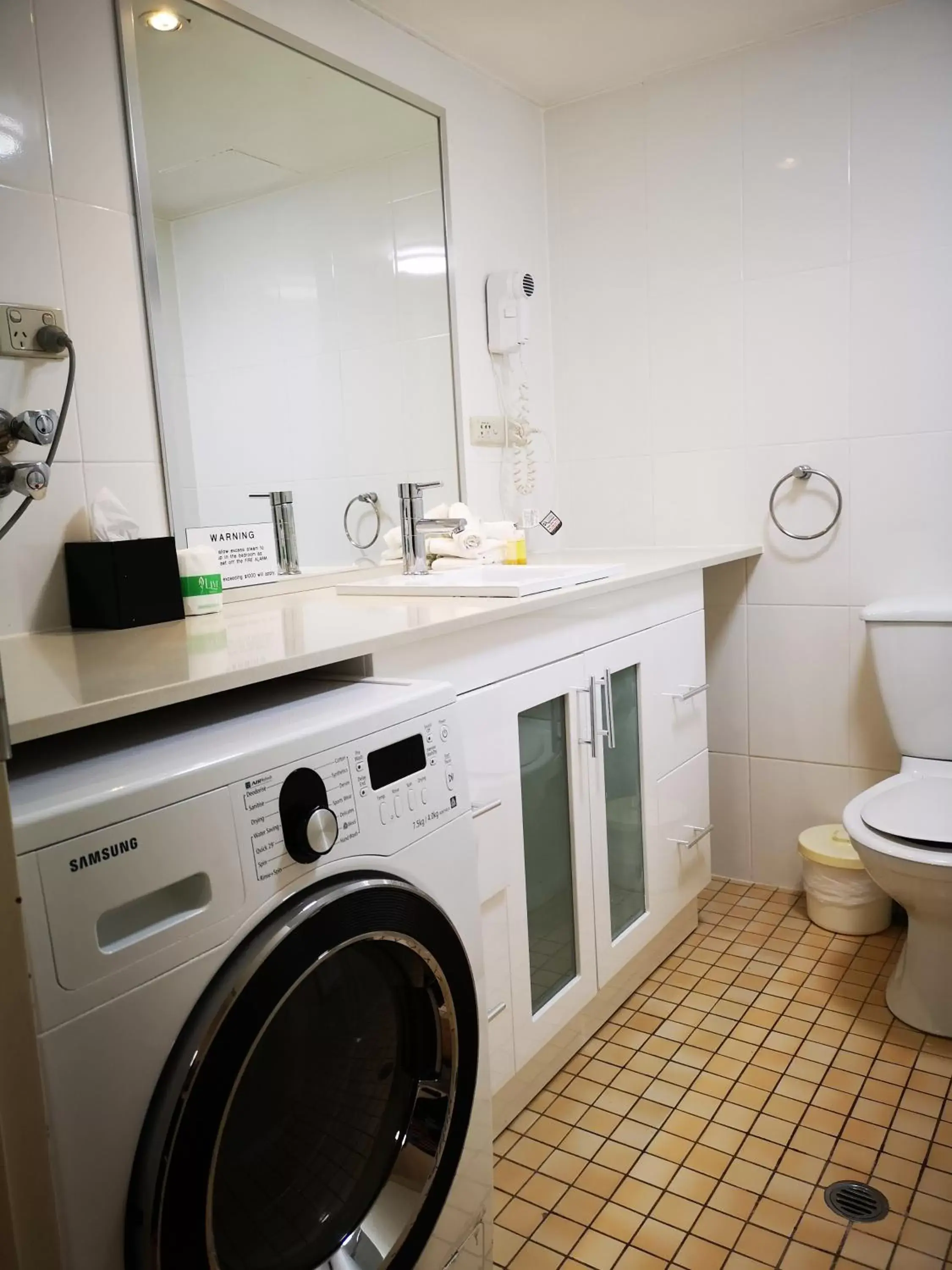 Bathroom in Abbey On Roma Hotel & Apartments