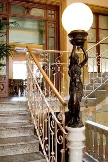 Decorative detail in Hotel la Vila