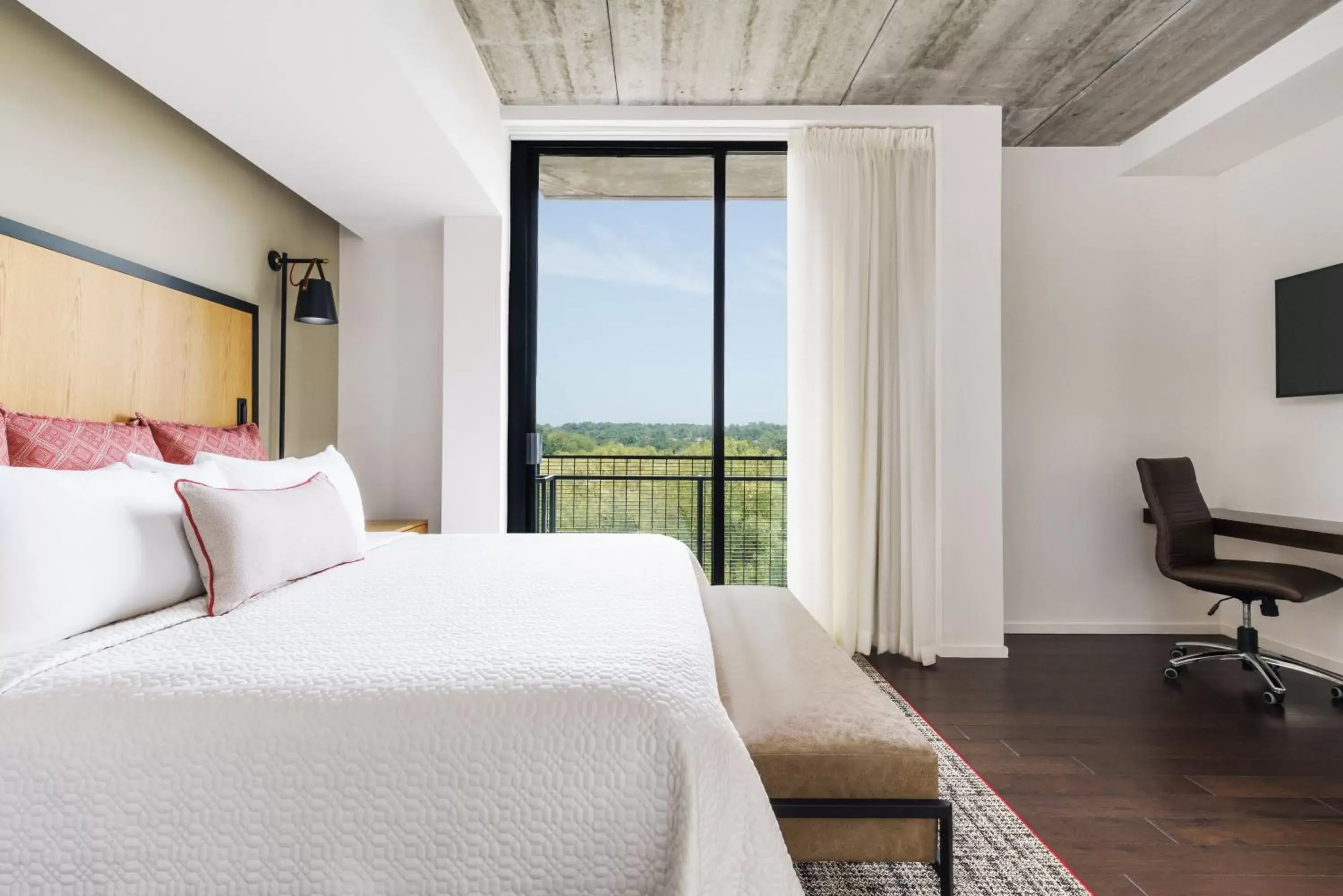 King Suite with Balcony in Hotel Indigo Athens - University Area by IHG King Suite with Balcony in Hotel Indigo Athens - University Area by IHG