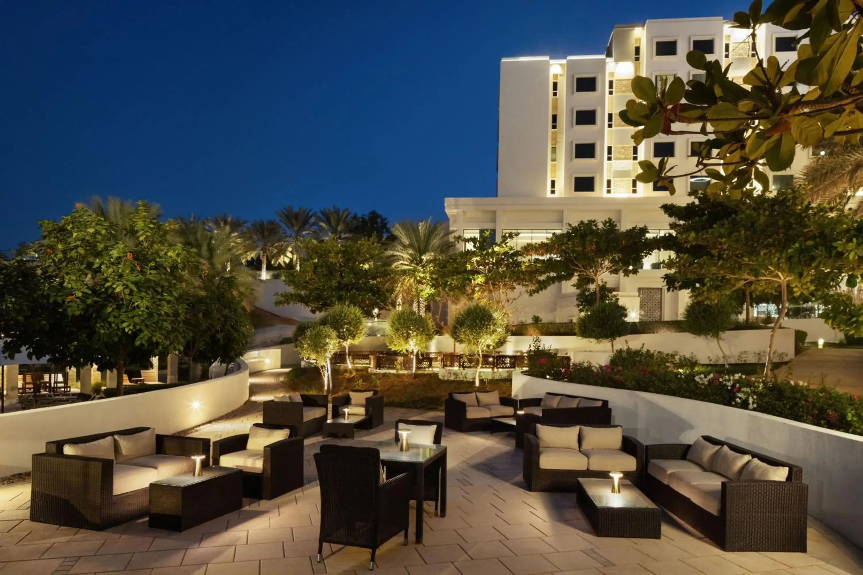 Lounge or bar, Restaurant/Places to Eat in JW Marriott Hotel Muscat