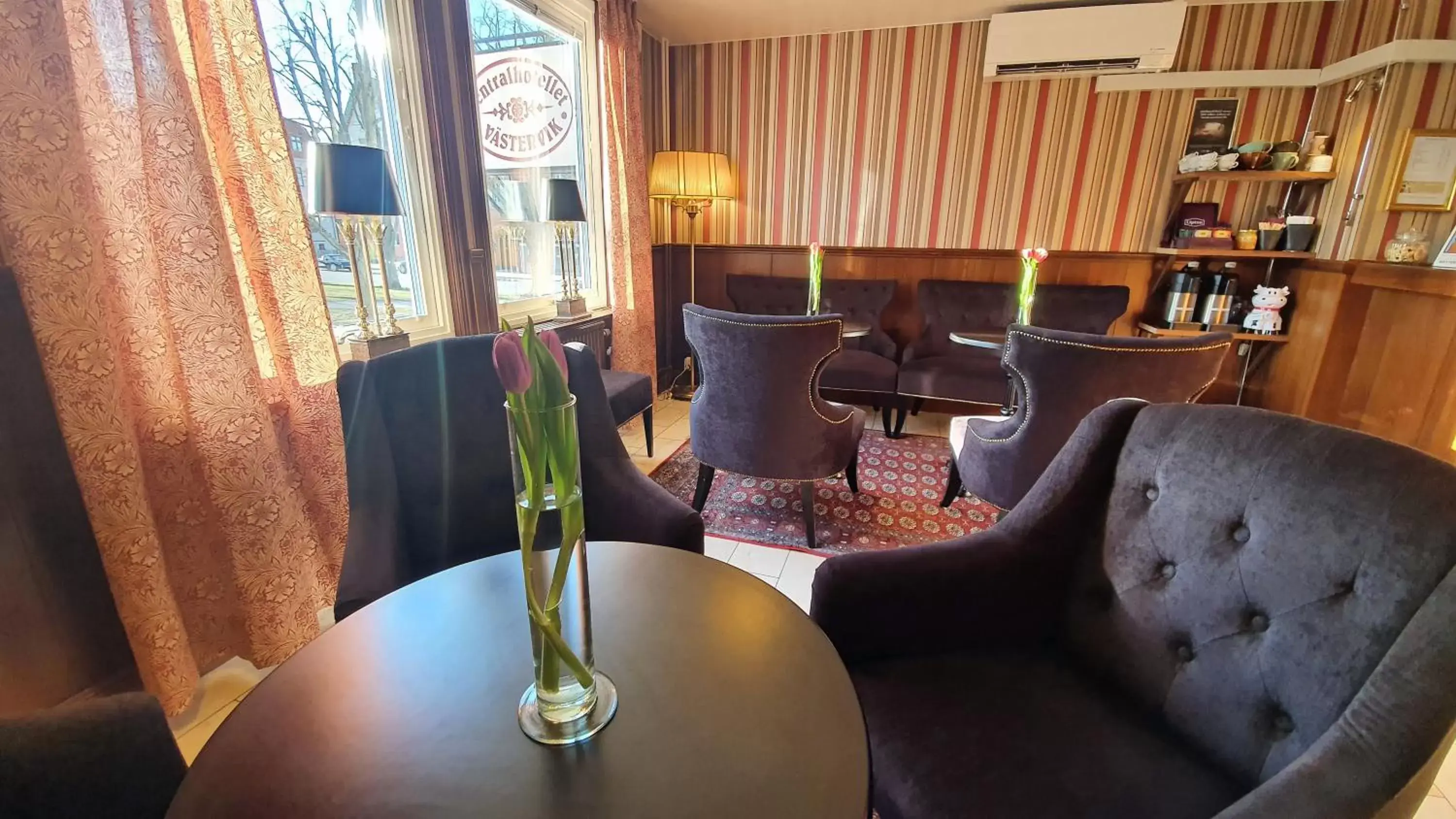 Lobby or reception in Best Western Centralhotellet Lobby or reception in Best Western Centralhotellet