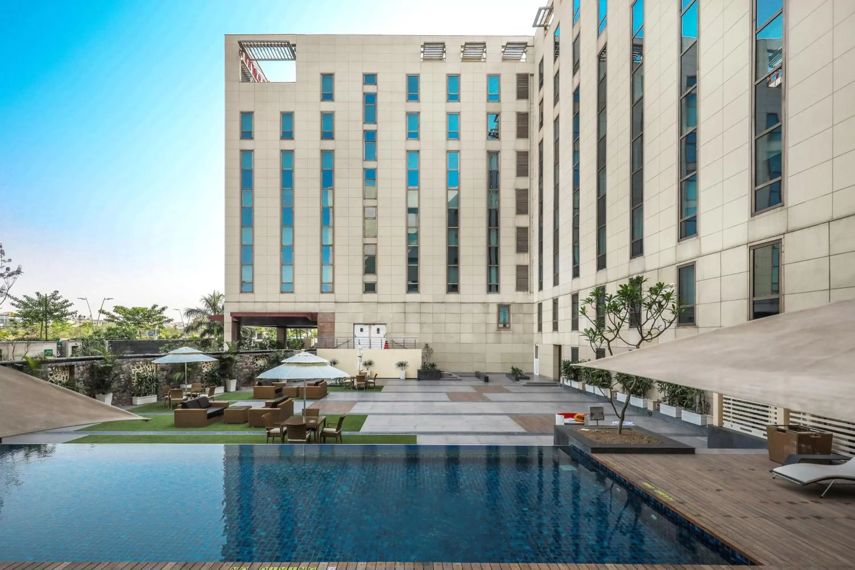 Swimming Pool in ibis New Delhi Aerocity - An AccorHotels Brand