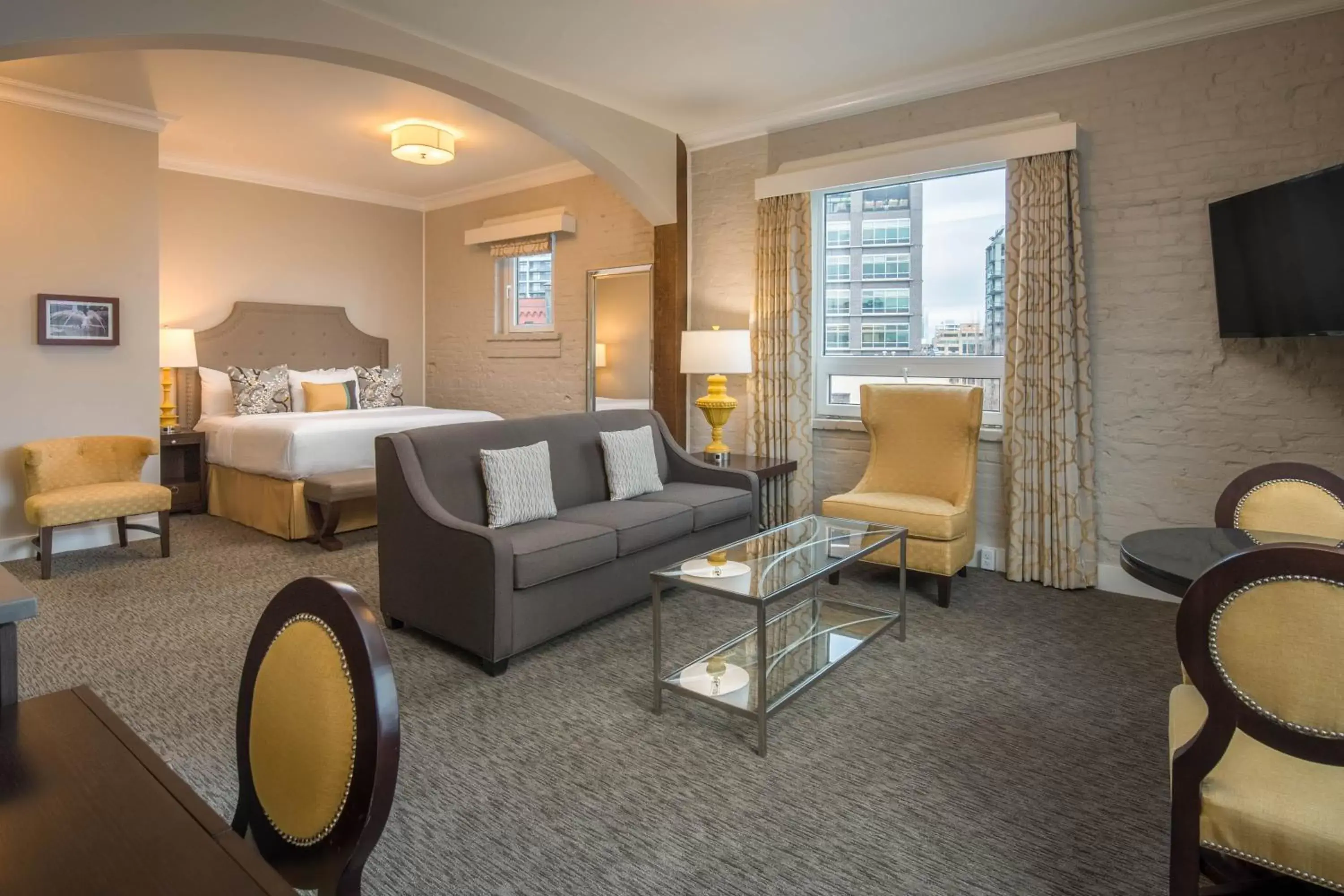 Premiere Corner King with Kitchen in The Mark Spencer Hotel Premiere Corner King with Kitchen in The Mark Spencer Hotel