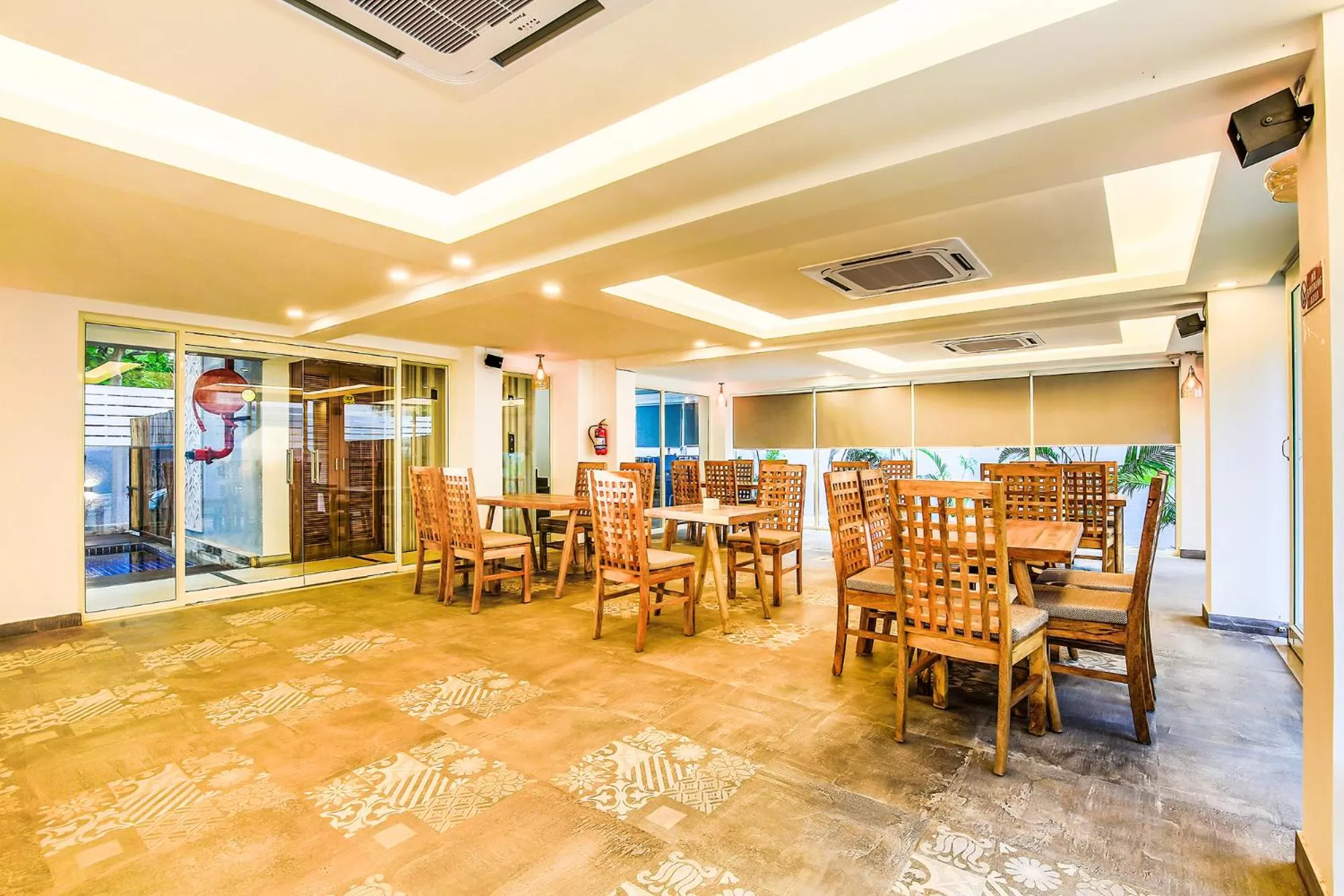 Restaurant/places to eat in FabHotel Casa Kiara With Pool Side Bar - Nr Calangute Beach