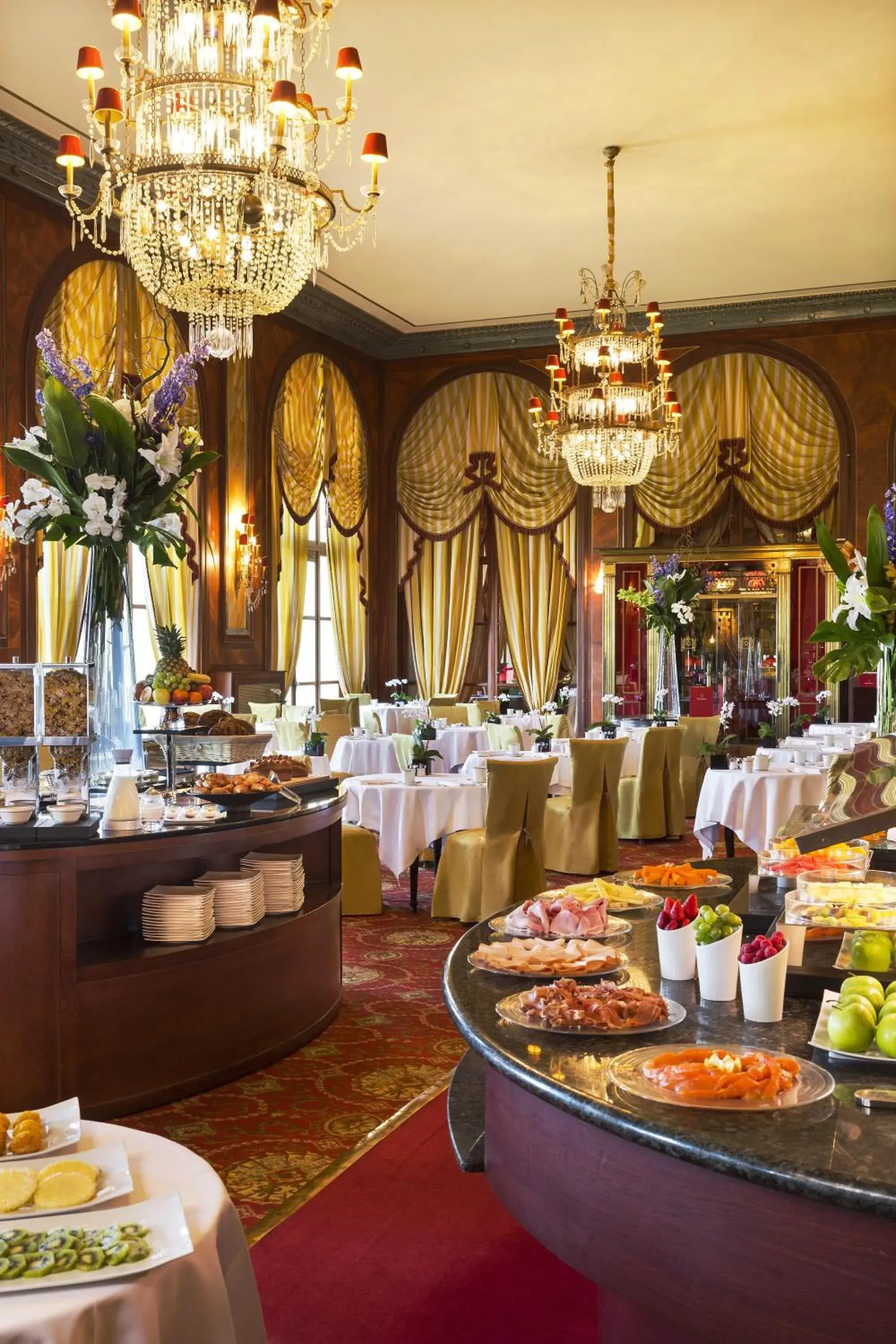 Breakfast in Hotel Barriere Le Royal Deauville