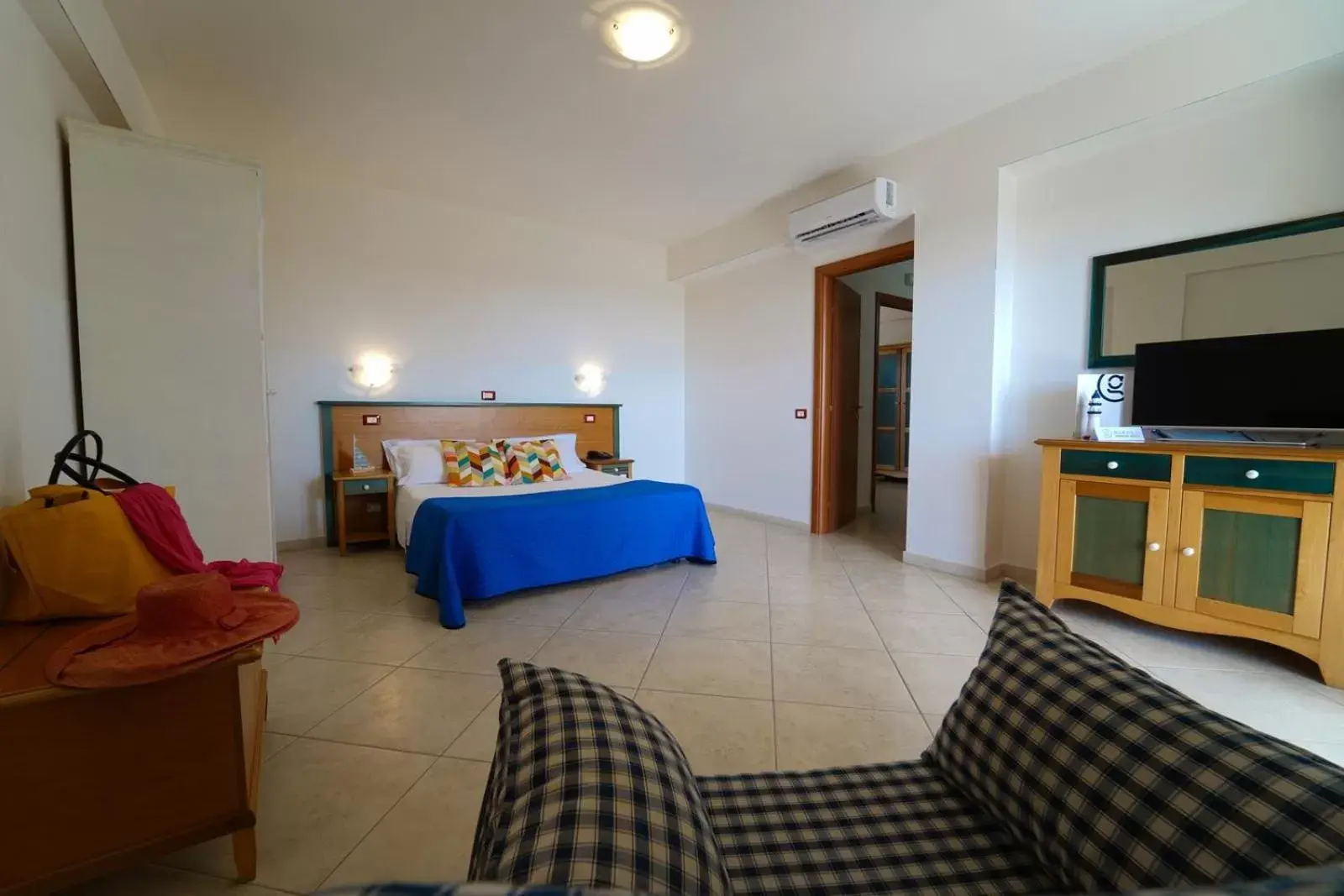 Bedroom, TV/Entertainment Center in GH Baraka Village