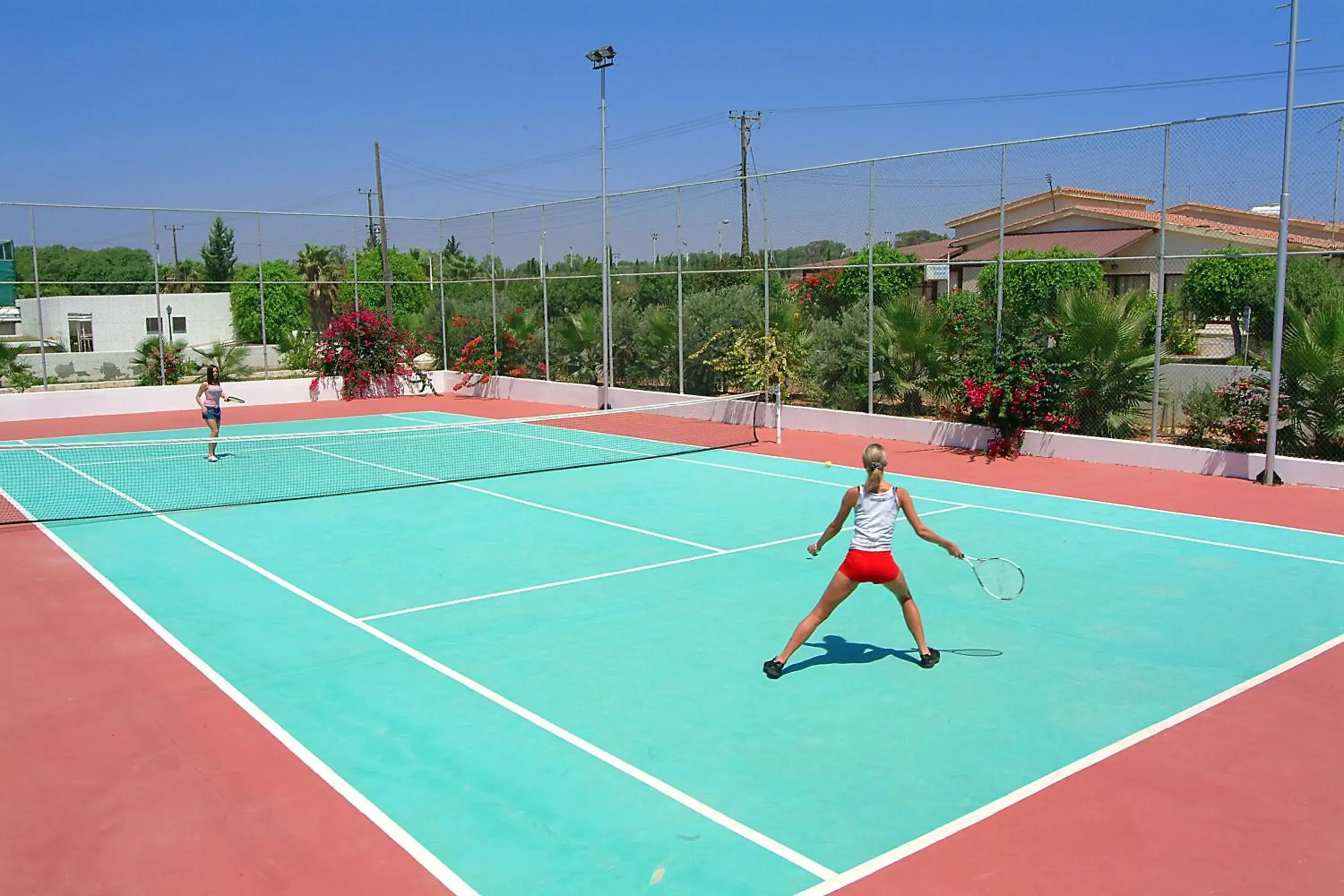 Tennis court, Tennis/Squash in Nissiana Hotel & Bungalows