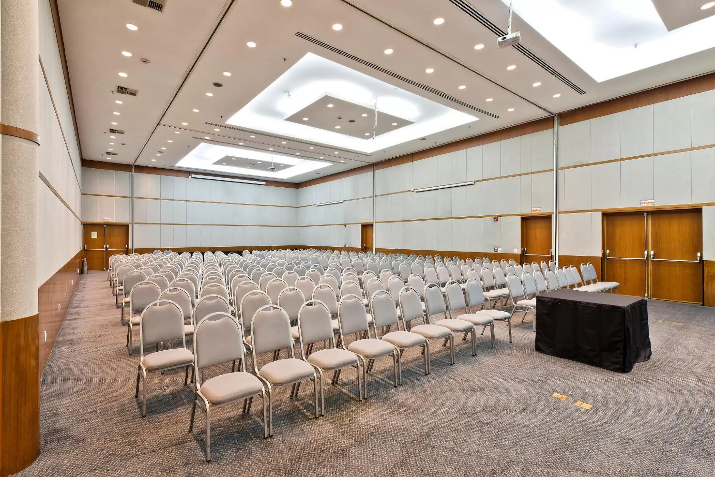 Business facilities, Business Area/Conference Room in Meliá Paulista