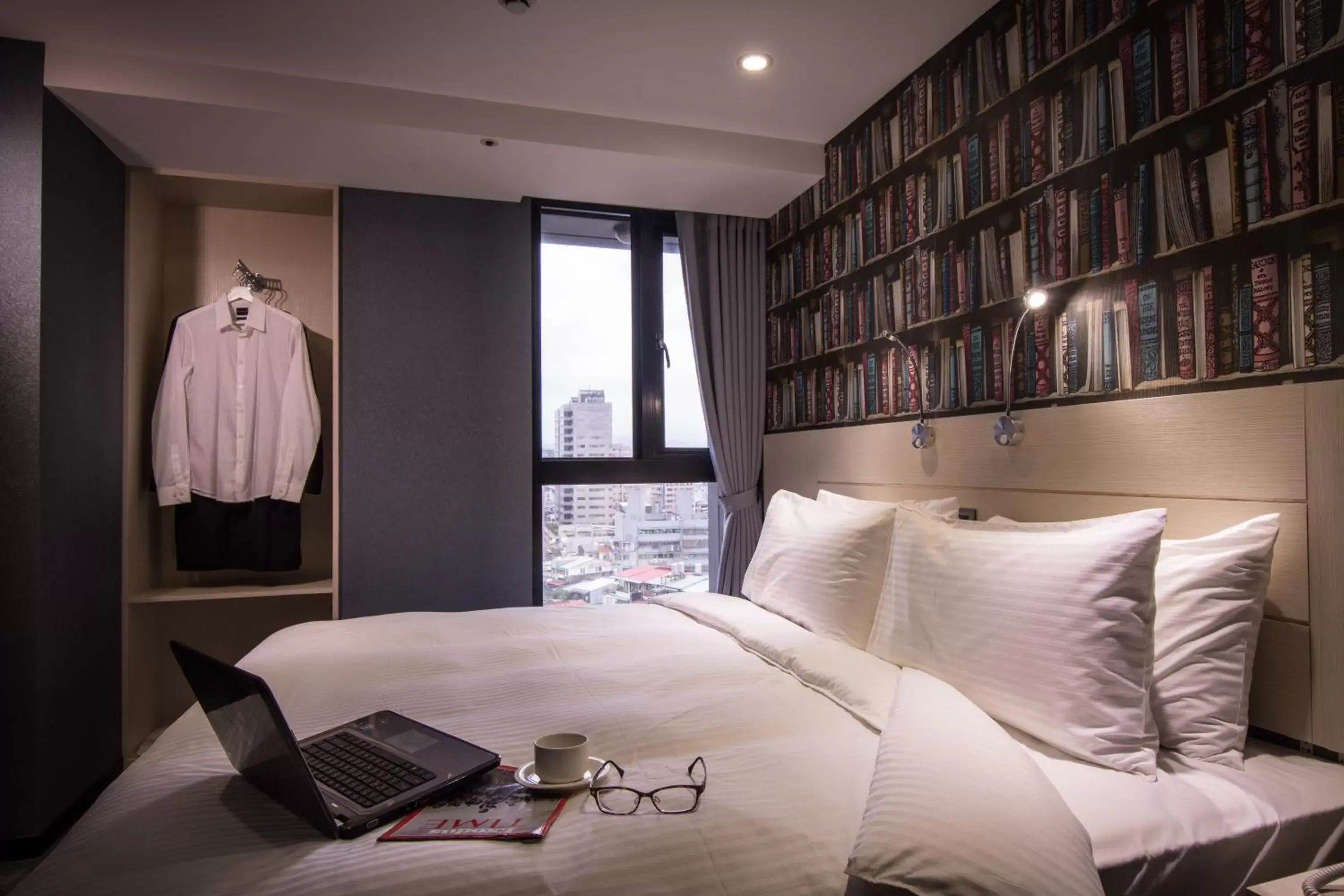 Photo of the whole room, Bed in Yi Su Hotel-Taipei Ningxia