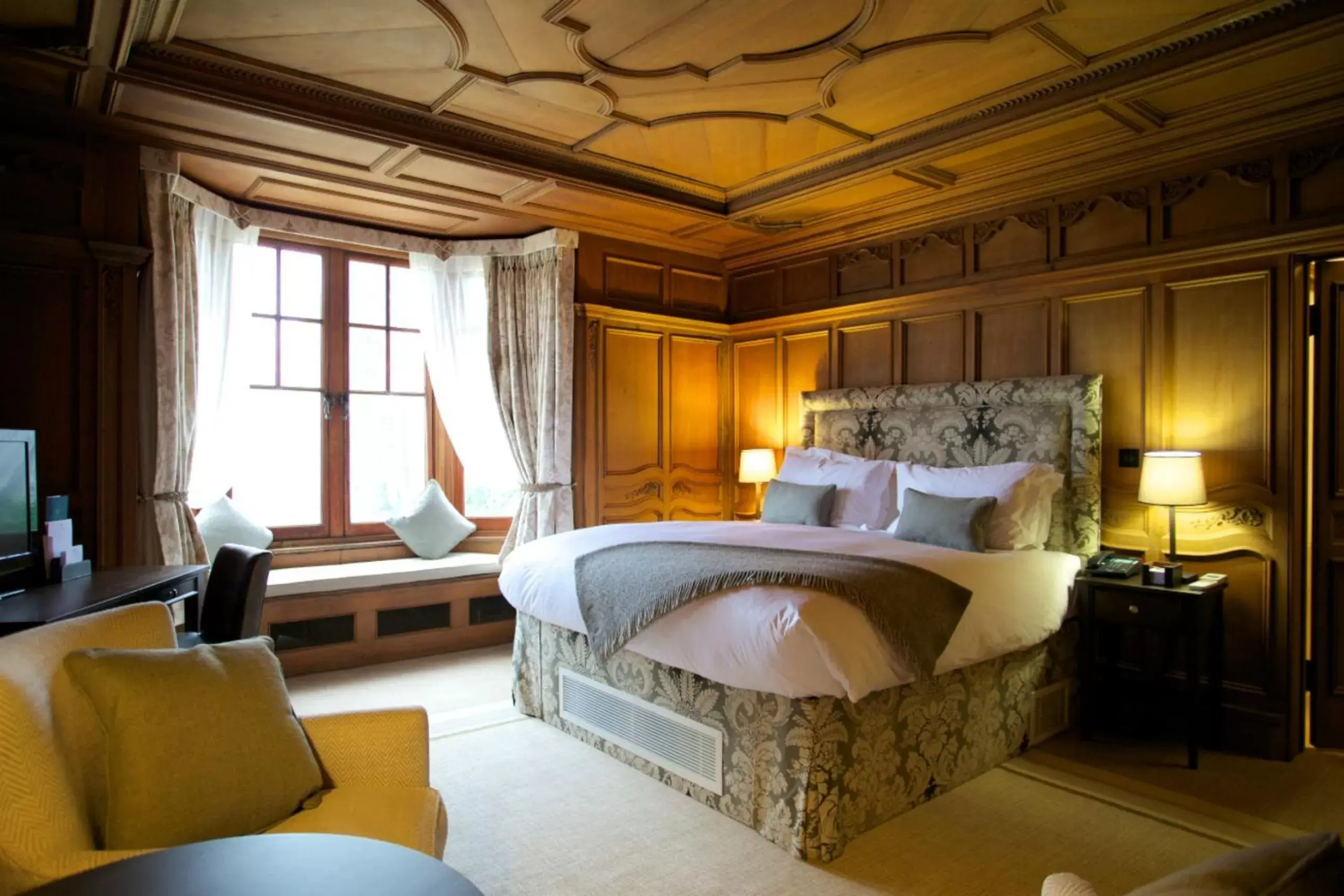 Bedroom, Bed in The Wood Norton