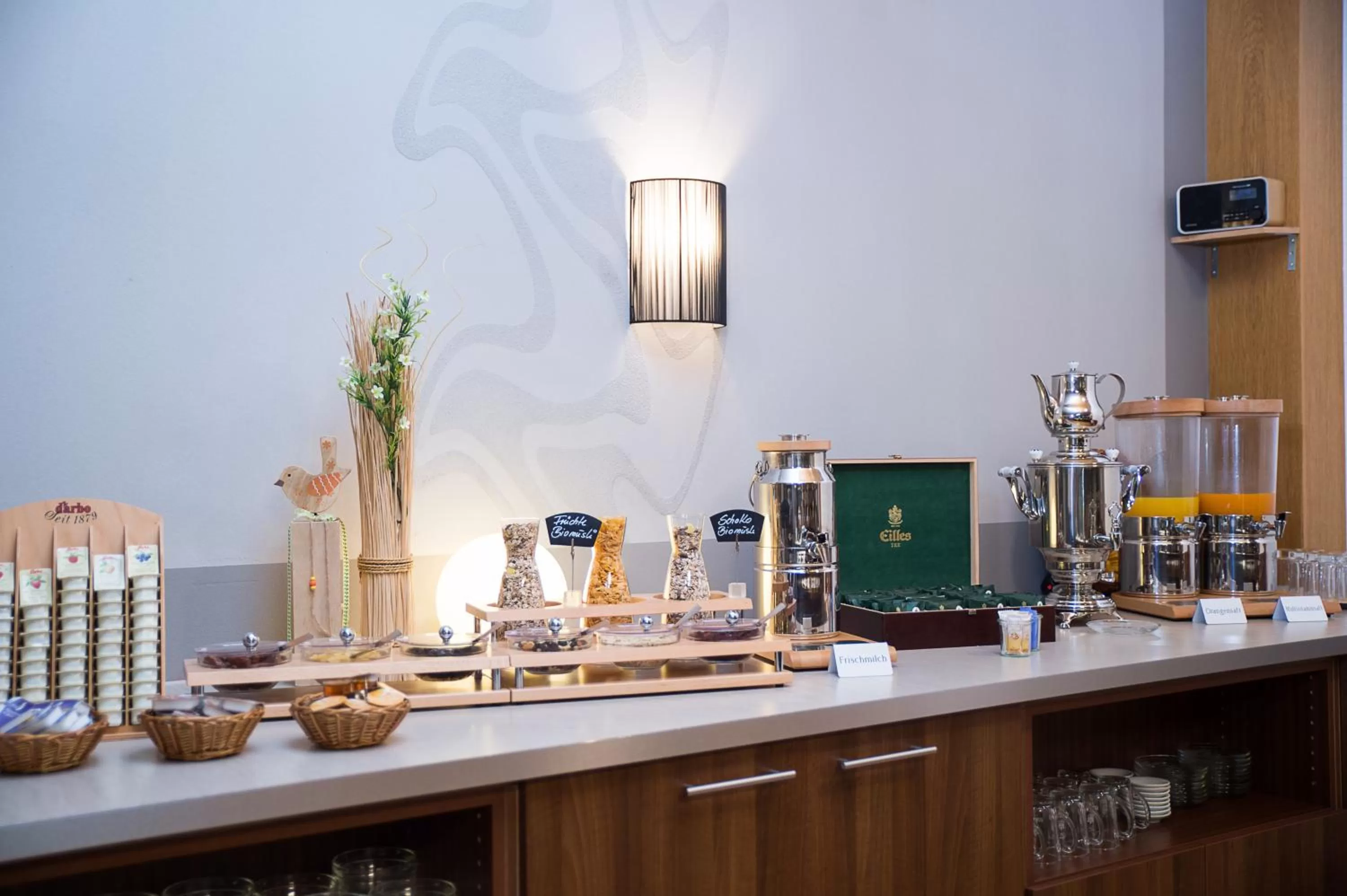 Continental breakfast in Hotel-Gasthof Neue Post