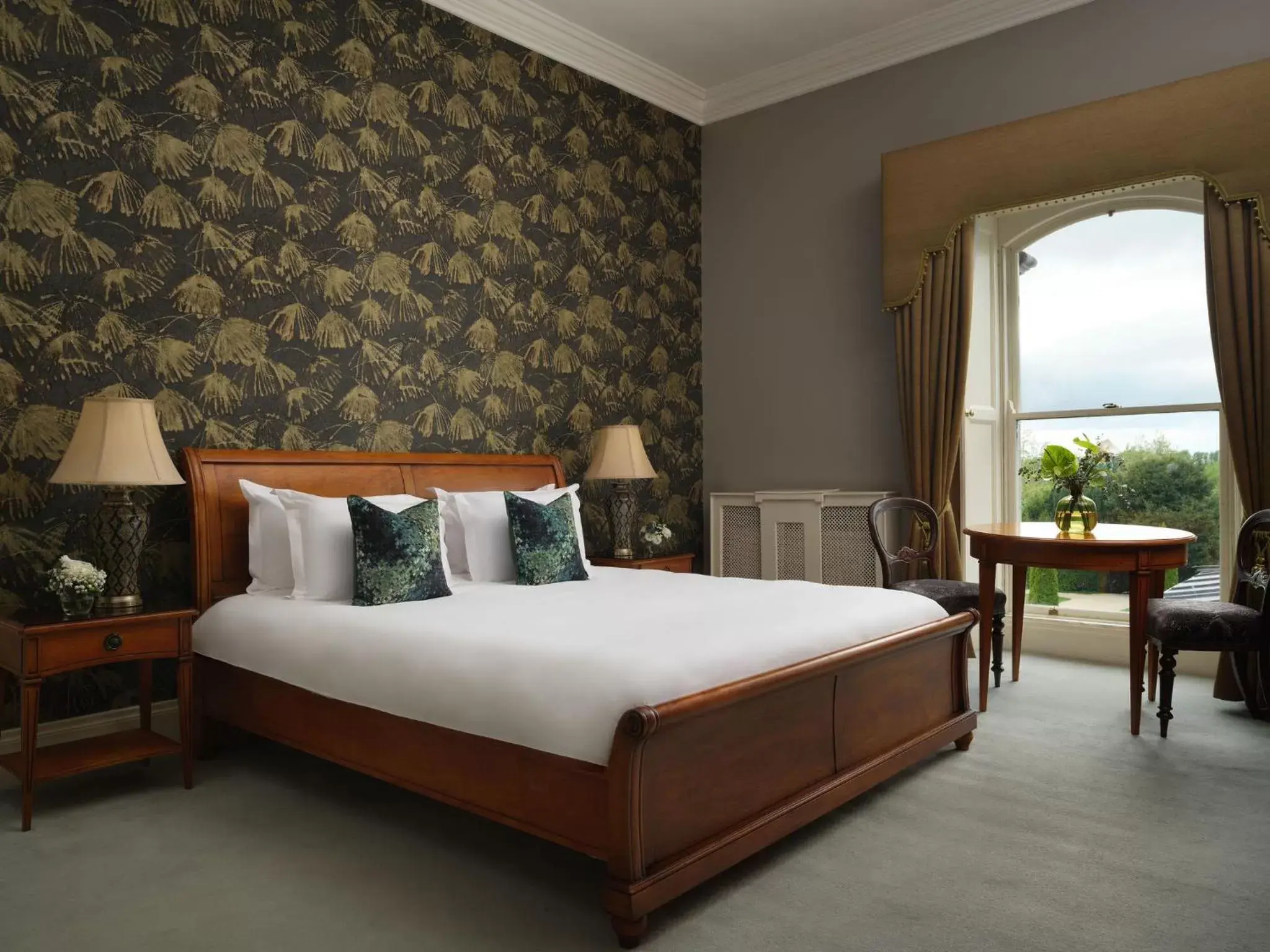 Bedroom, Bed in Lyrath Estate