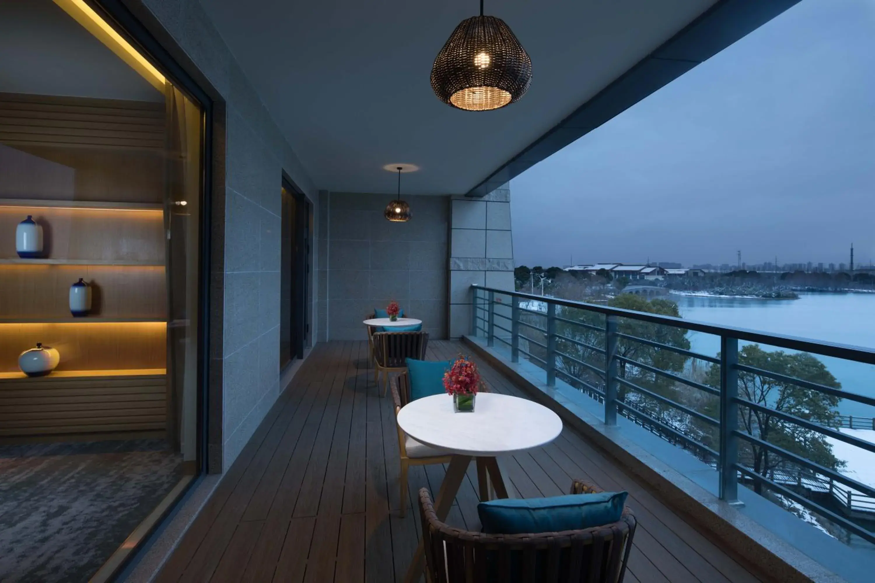 Lobby or reception in Holiday Inn Kunshan Huaqiao, an IHG Hotel