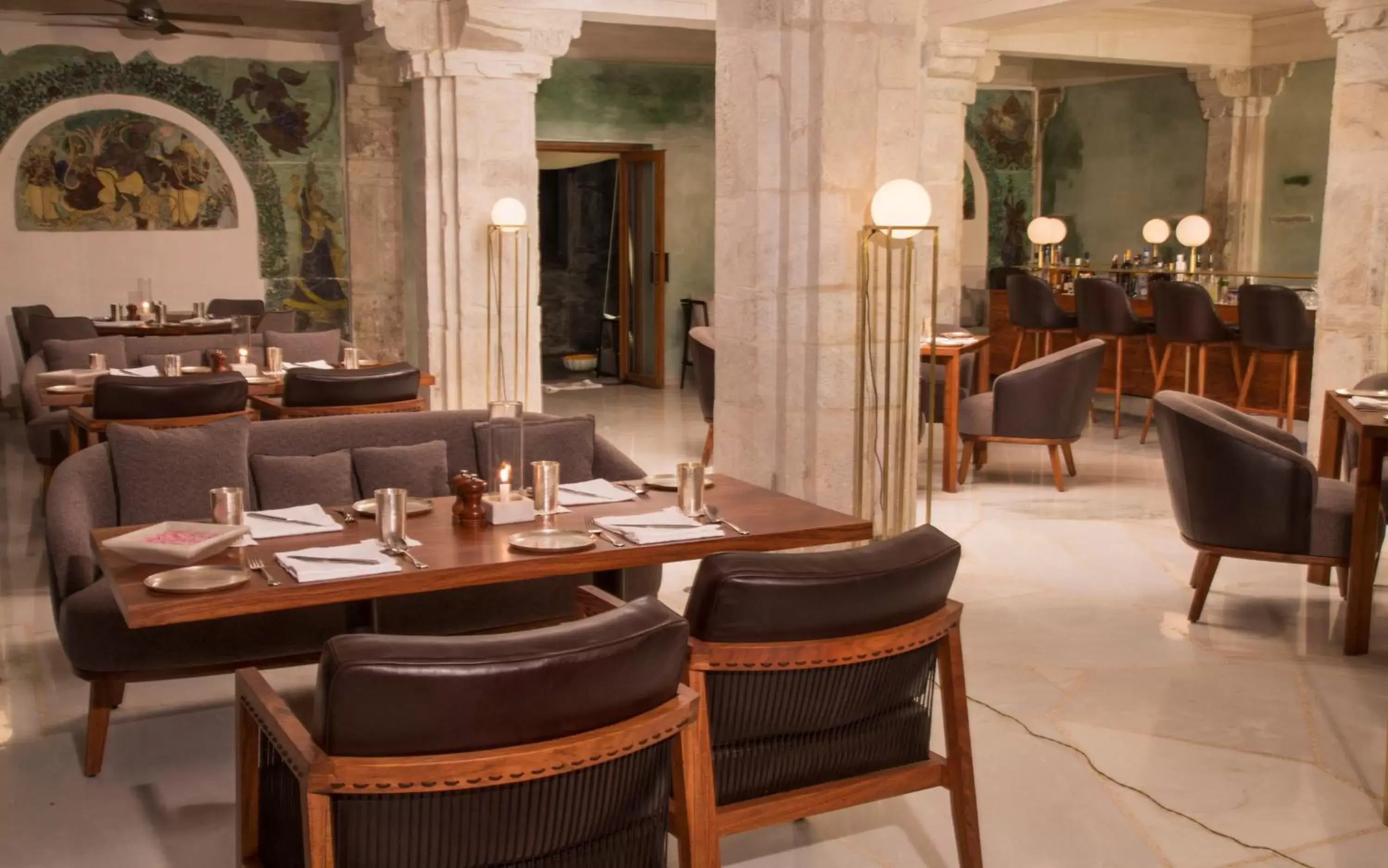 Restaurant/places to eat in RAAS Devigarh Restaurant/places to eat in RAAS Devigarh