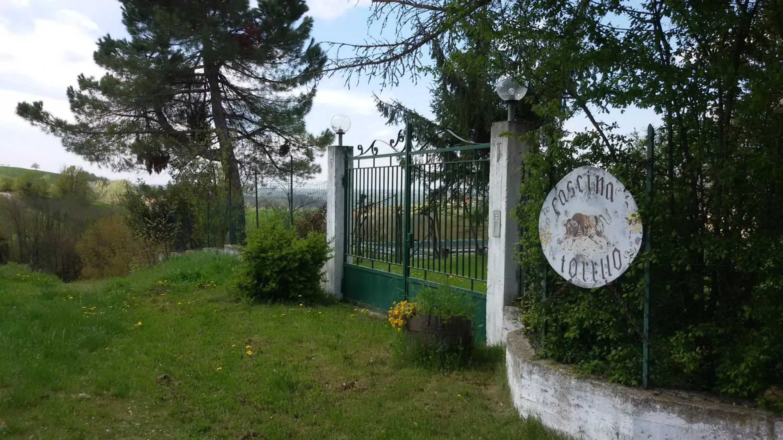 Facade/entrance in Cascina Torello