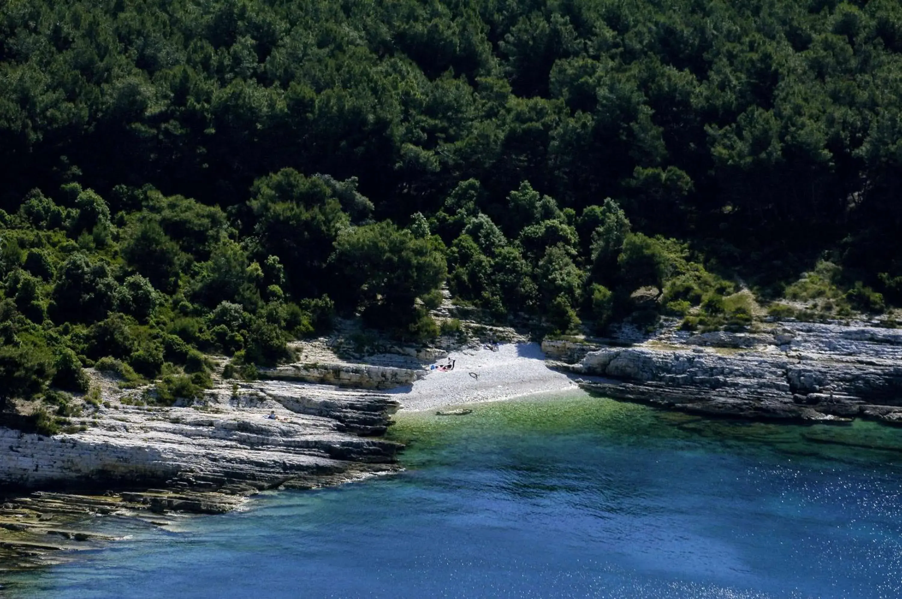 Beach in Park Plaza Belvedere Medulin